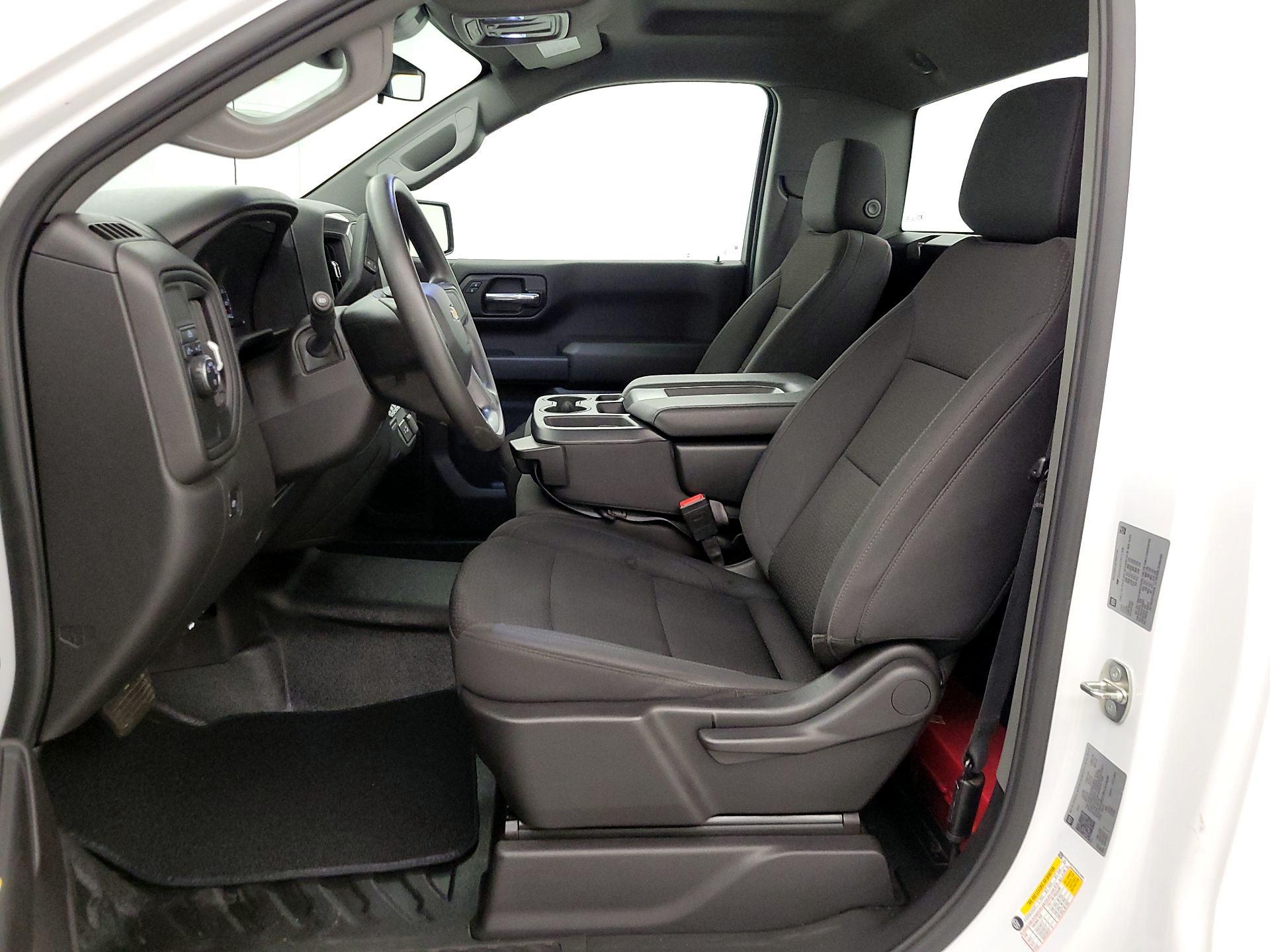 Thumbnail: 2024 Chevrolet Silverado 1500 - 11
