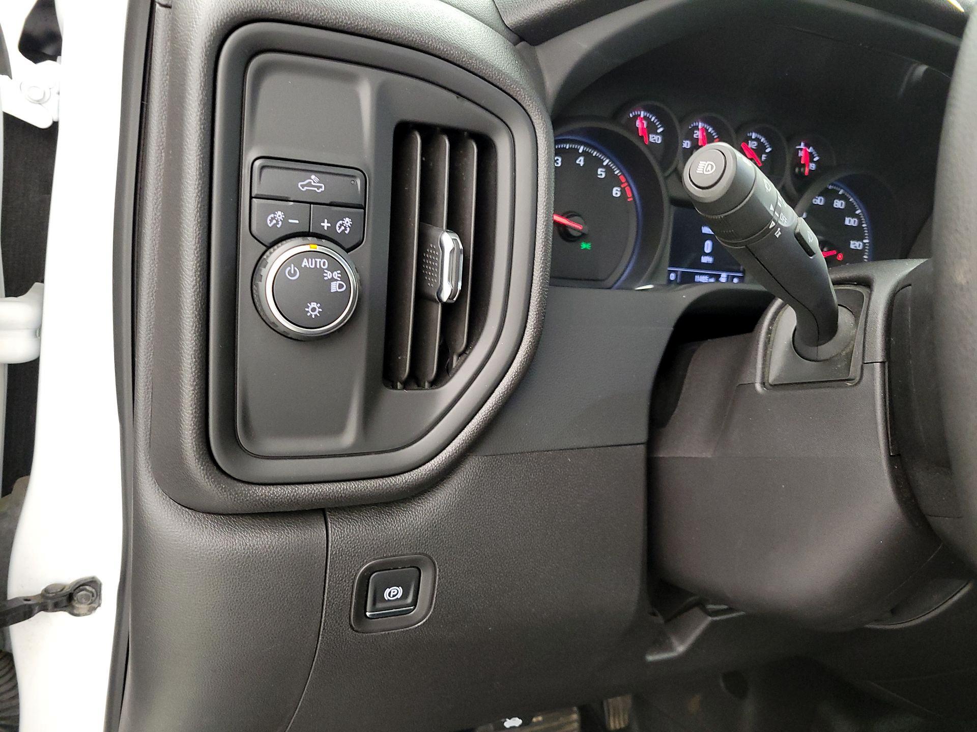 Thumbnail: 2024 Chevrolet Silverado 1500 - 13