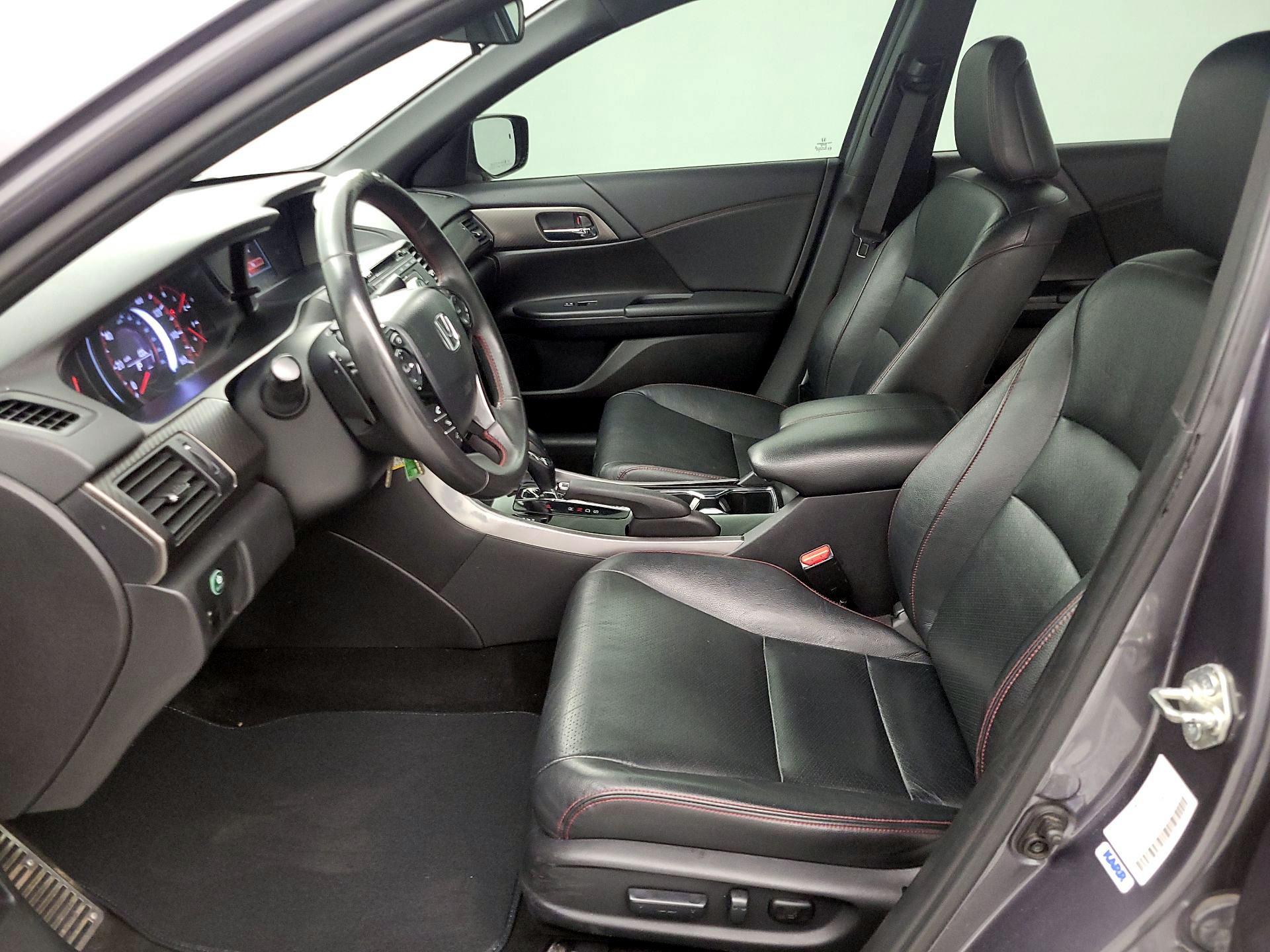 Thumbnail: 2017 Honda Accord - 11