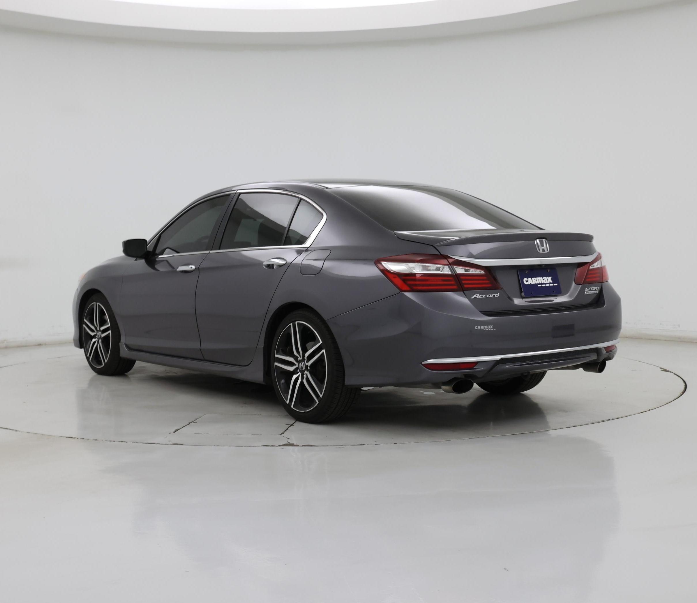 Thumbnail: 2017 Honda Accord - 2