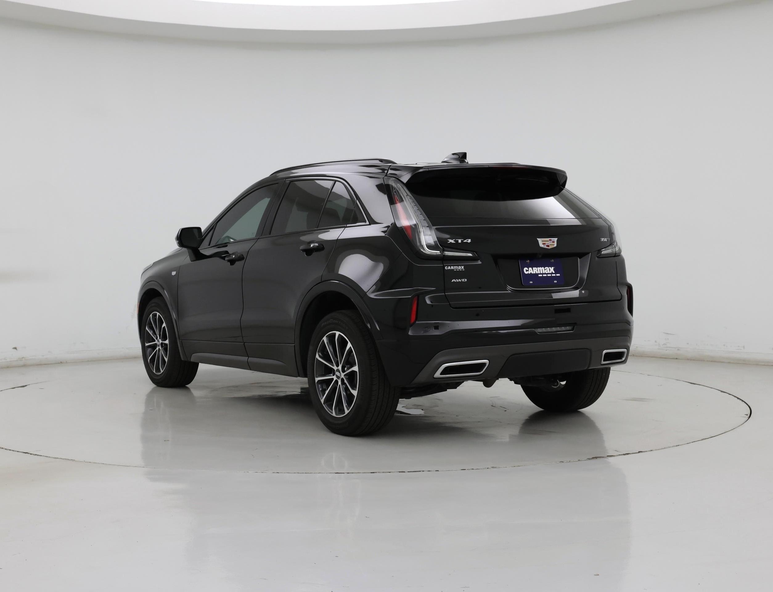 Thumbnail: 2024 Cadillac XT4 - 2
