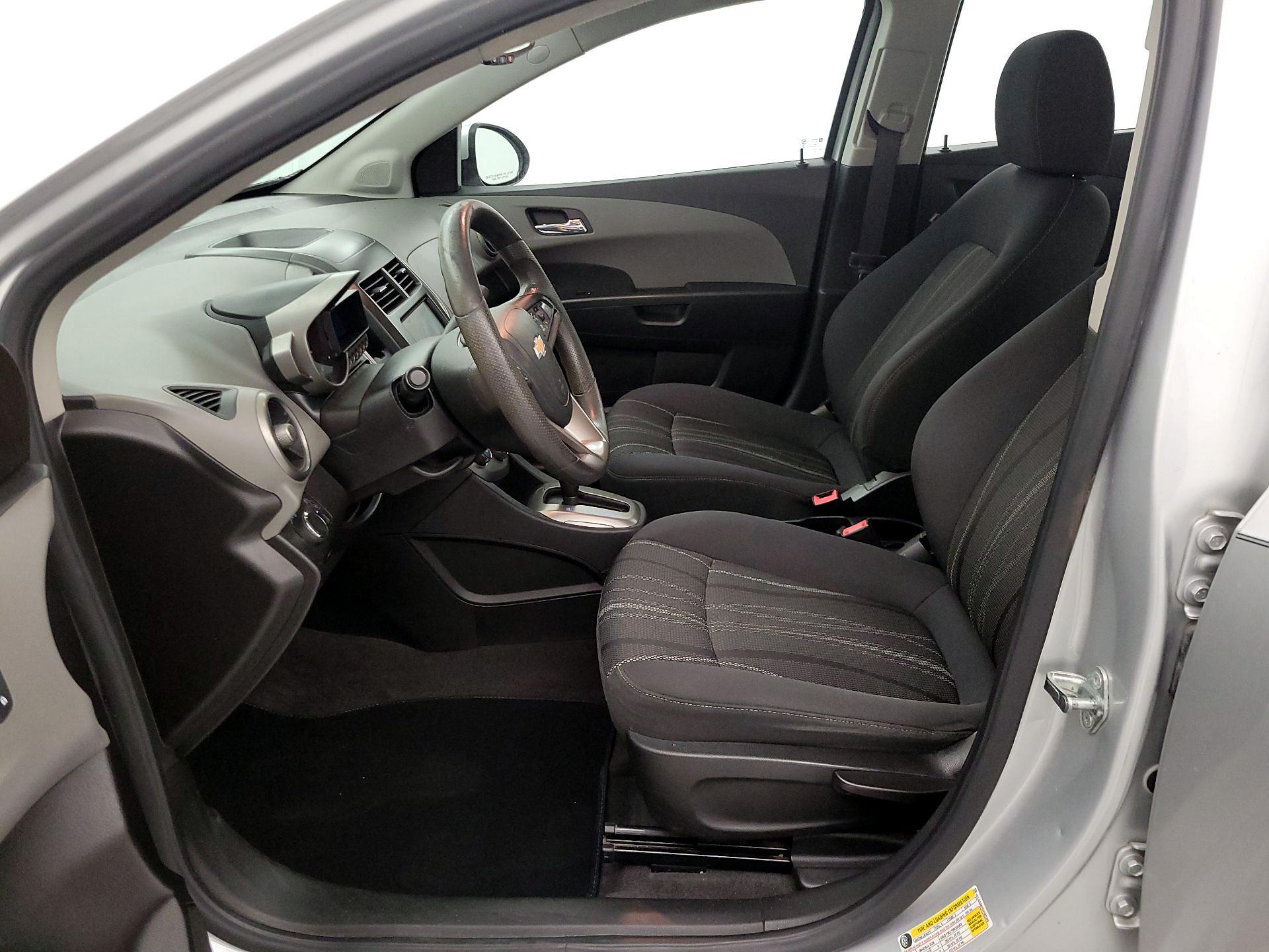 Thumbnail: 2016 Chevrolet Sonic - 11