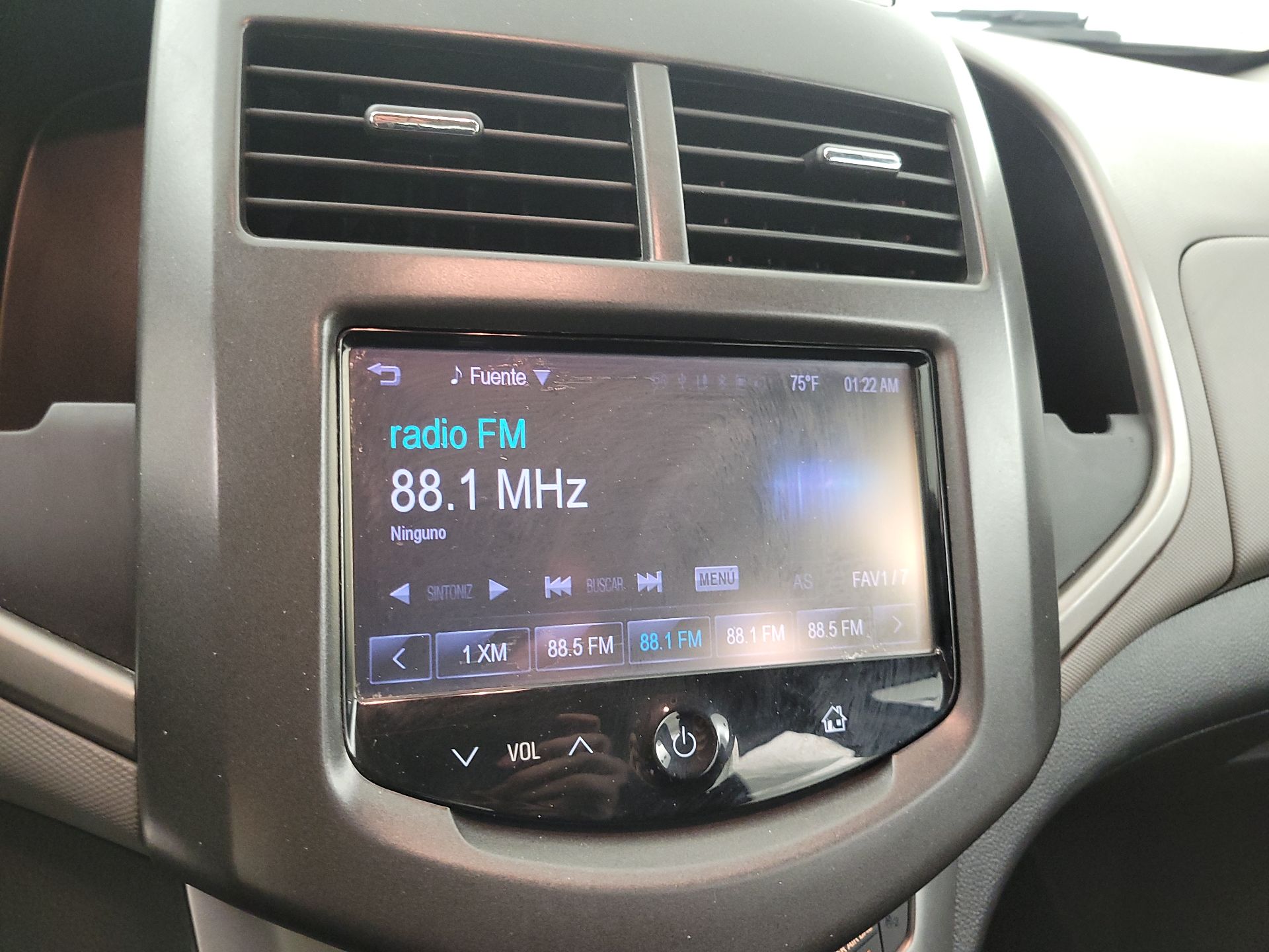 Thumbnail: 2016 Chevrolet Sonic - 15