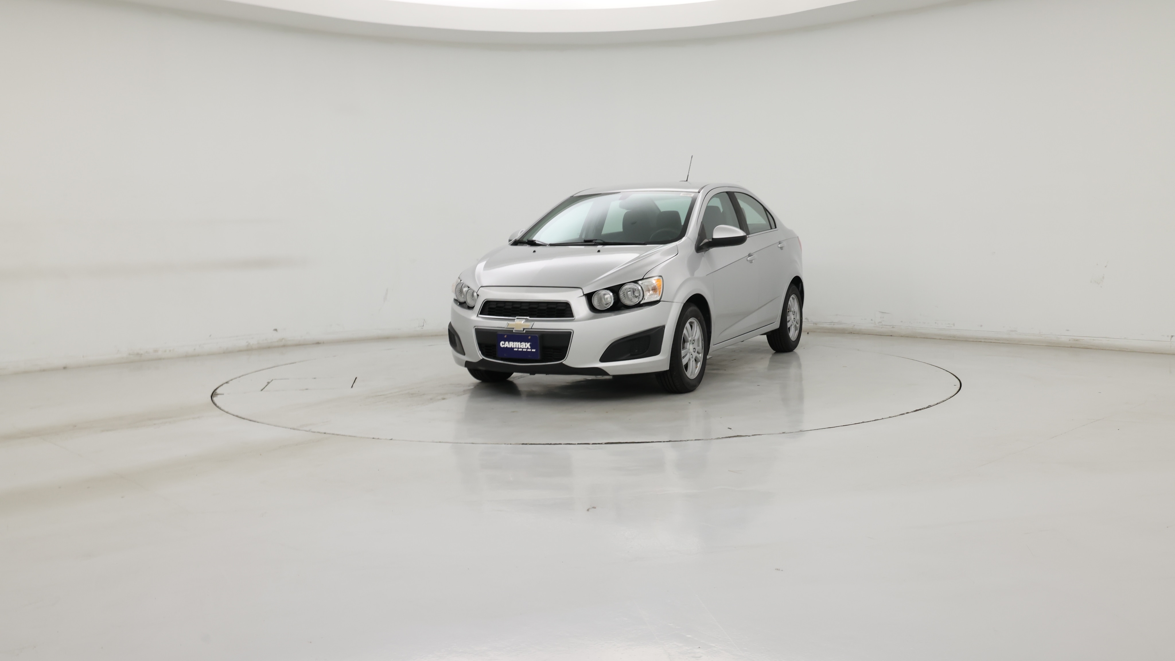 Thumbnail: 2016 Chevrolet Sonic - 4