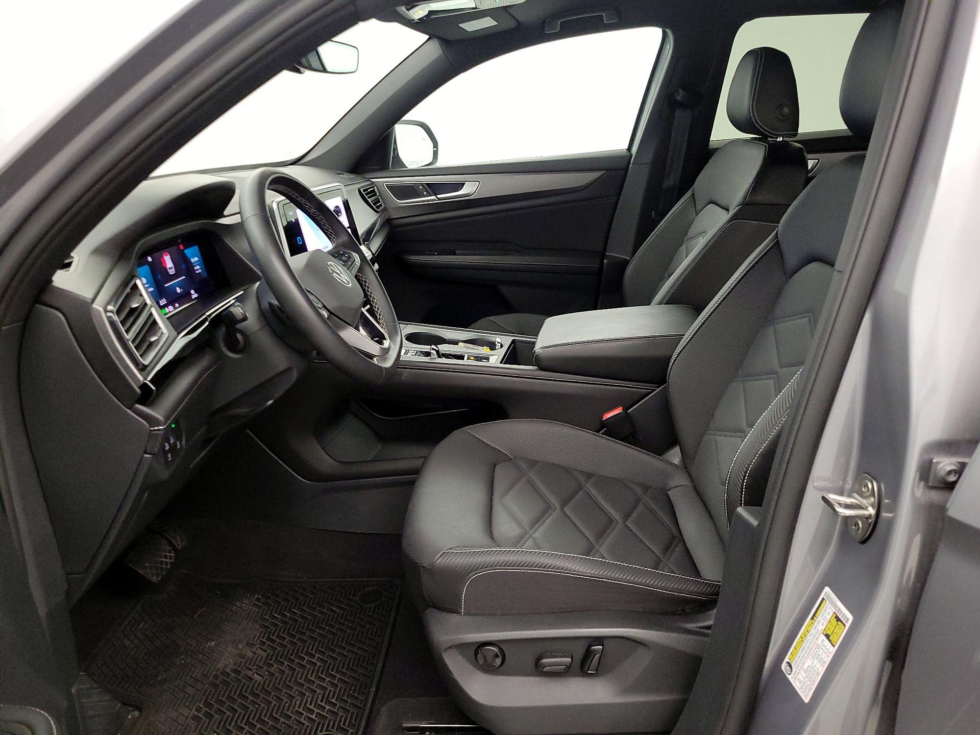 Thumbnail: 2024 Volkswagen Atlas - 11