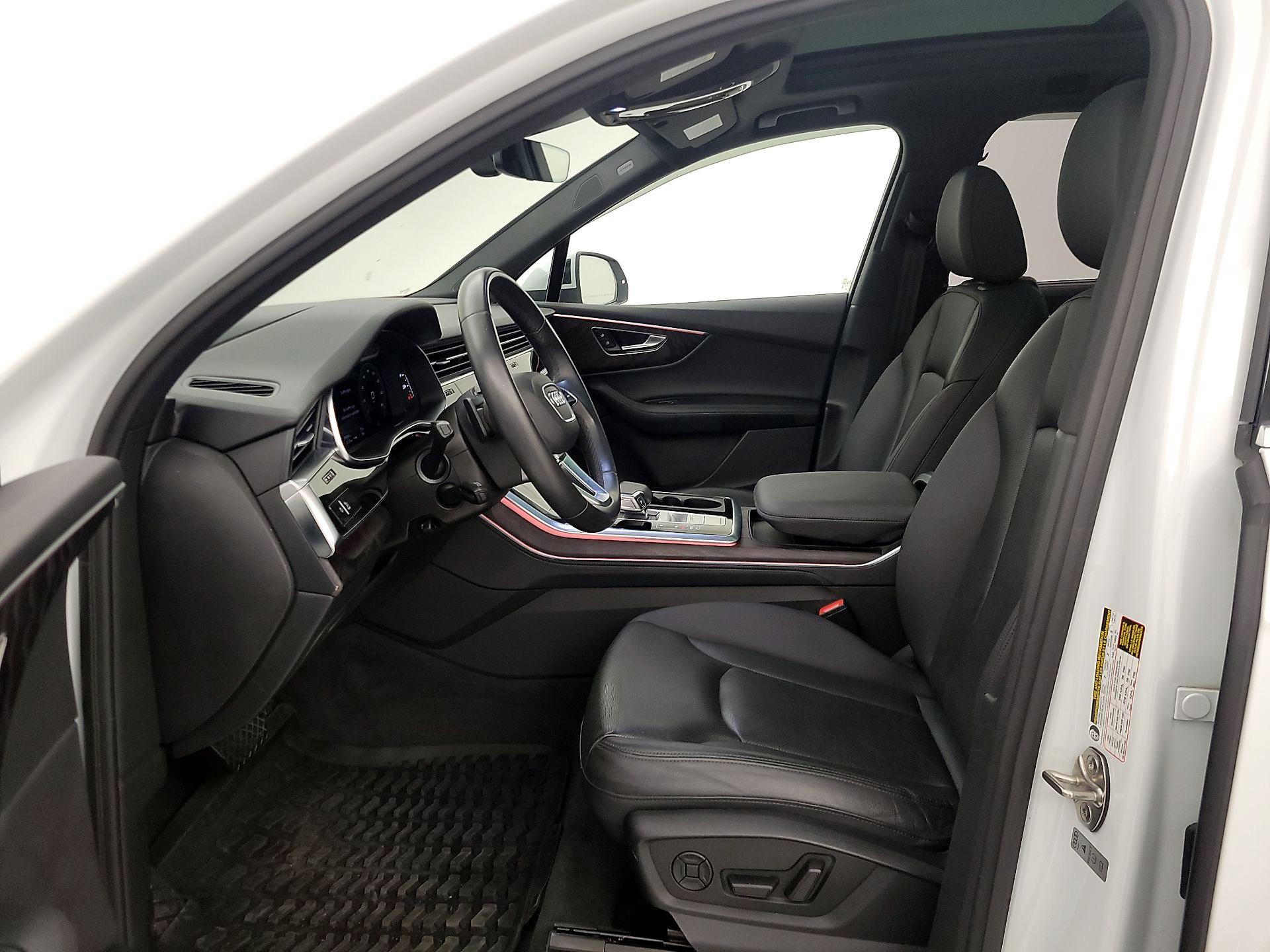Thumbnail: 2021 Audi Q7 - 11