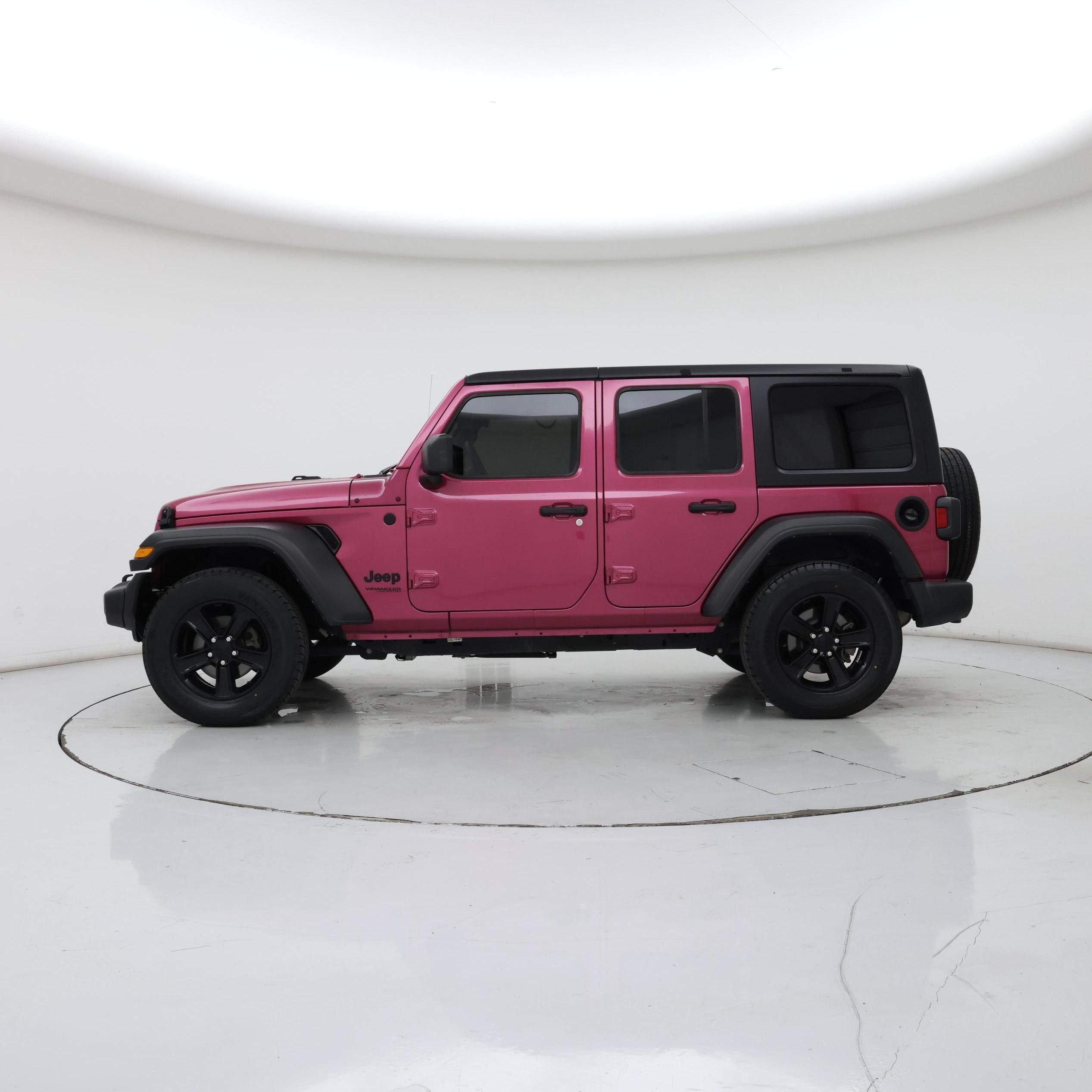 Thumbnail: 2022 Jeep Wrangler - 3