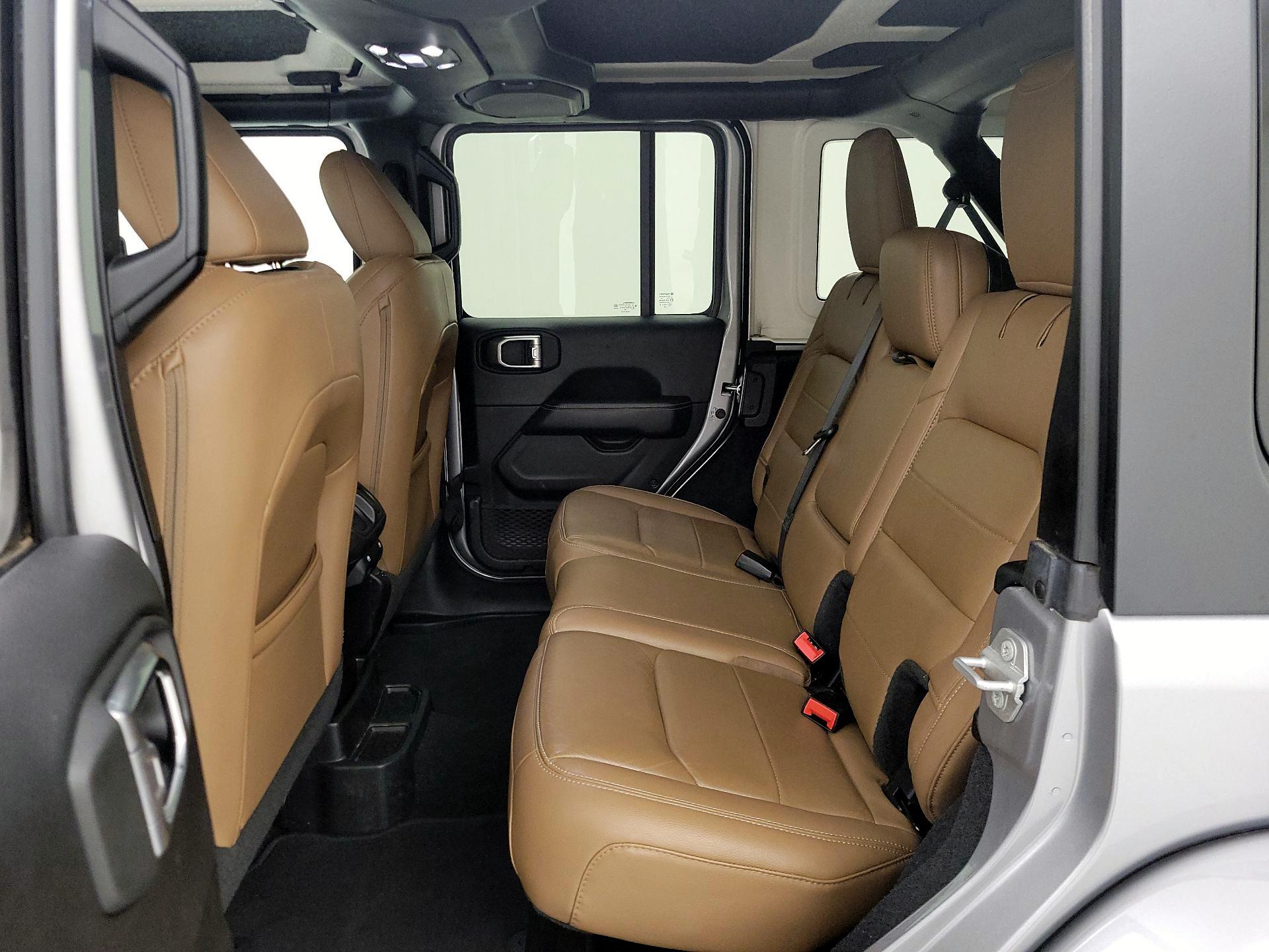 Thumbnail: 2020 Jeep Wrangler - 20