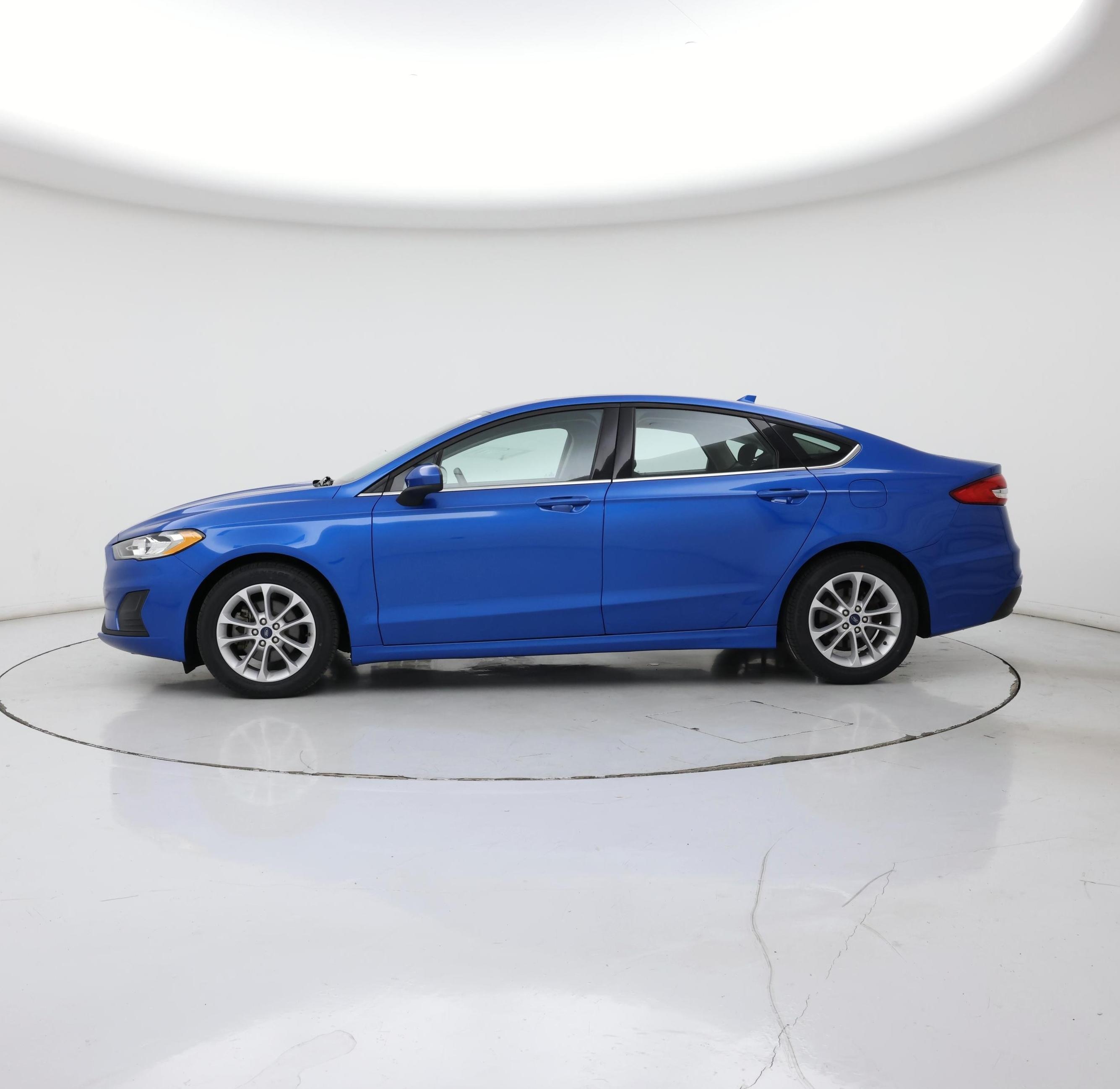 Thumbnail: 2020 Ford Fusion - 3
