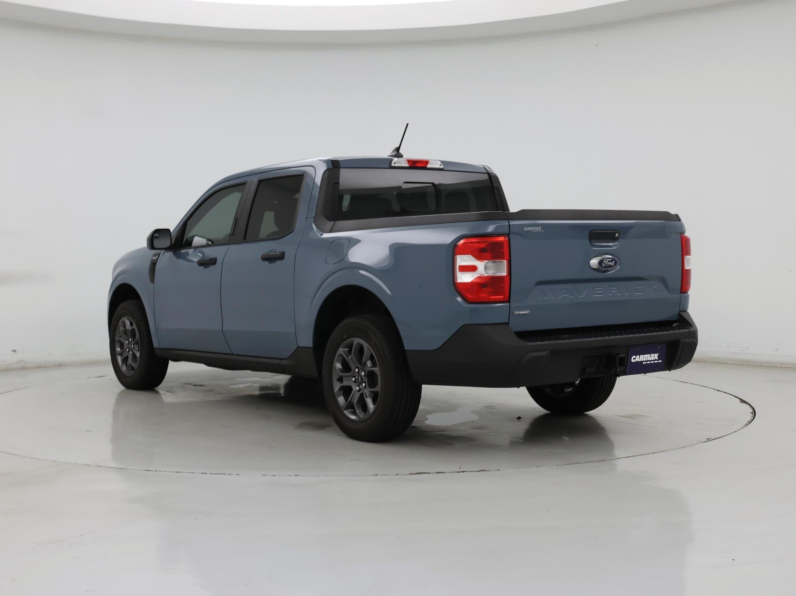Thumbnail: 2022 Ford Maverick - 2