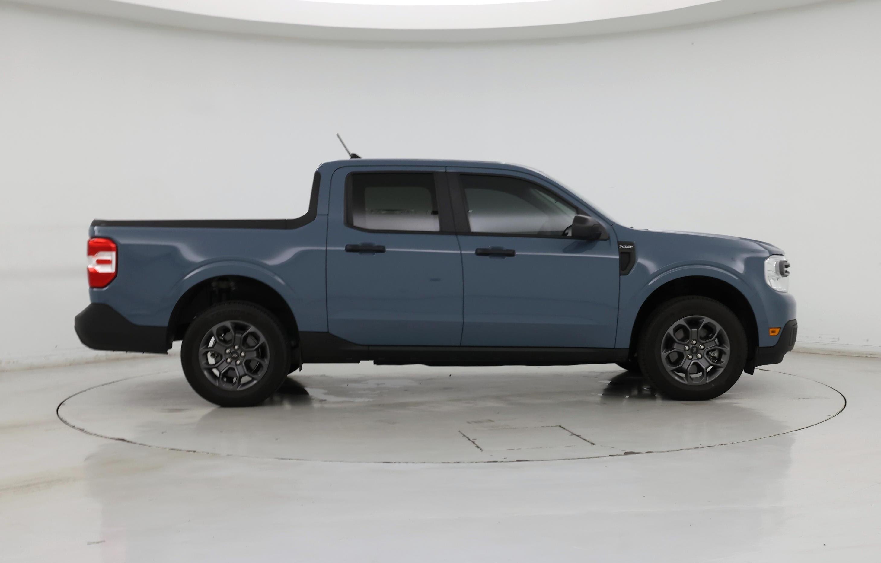 Thumbnail: 2022 Ford Maverick - 7
