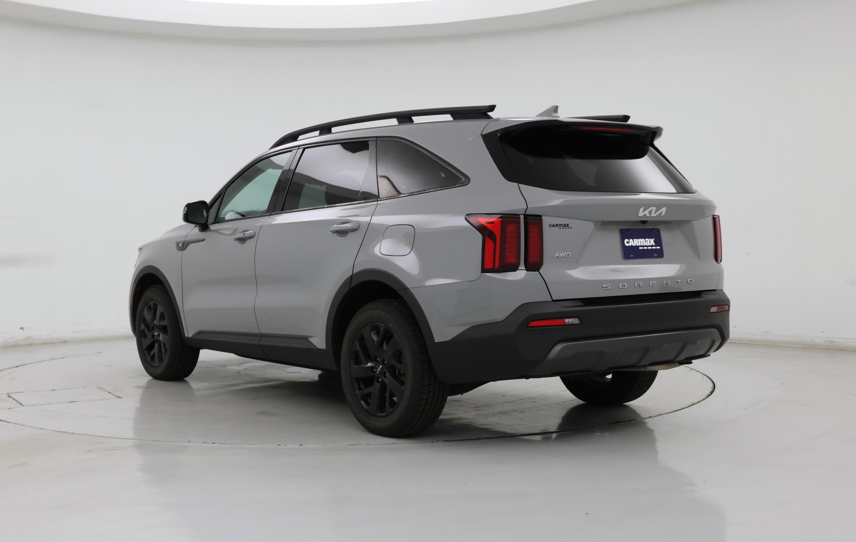 Thumbnail: 2022 Kia Sorento - 2