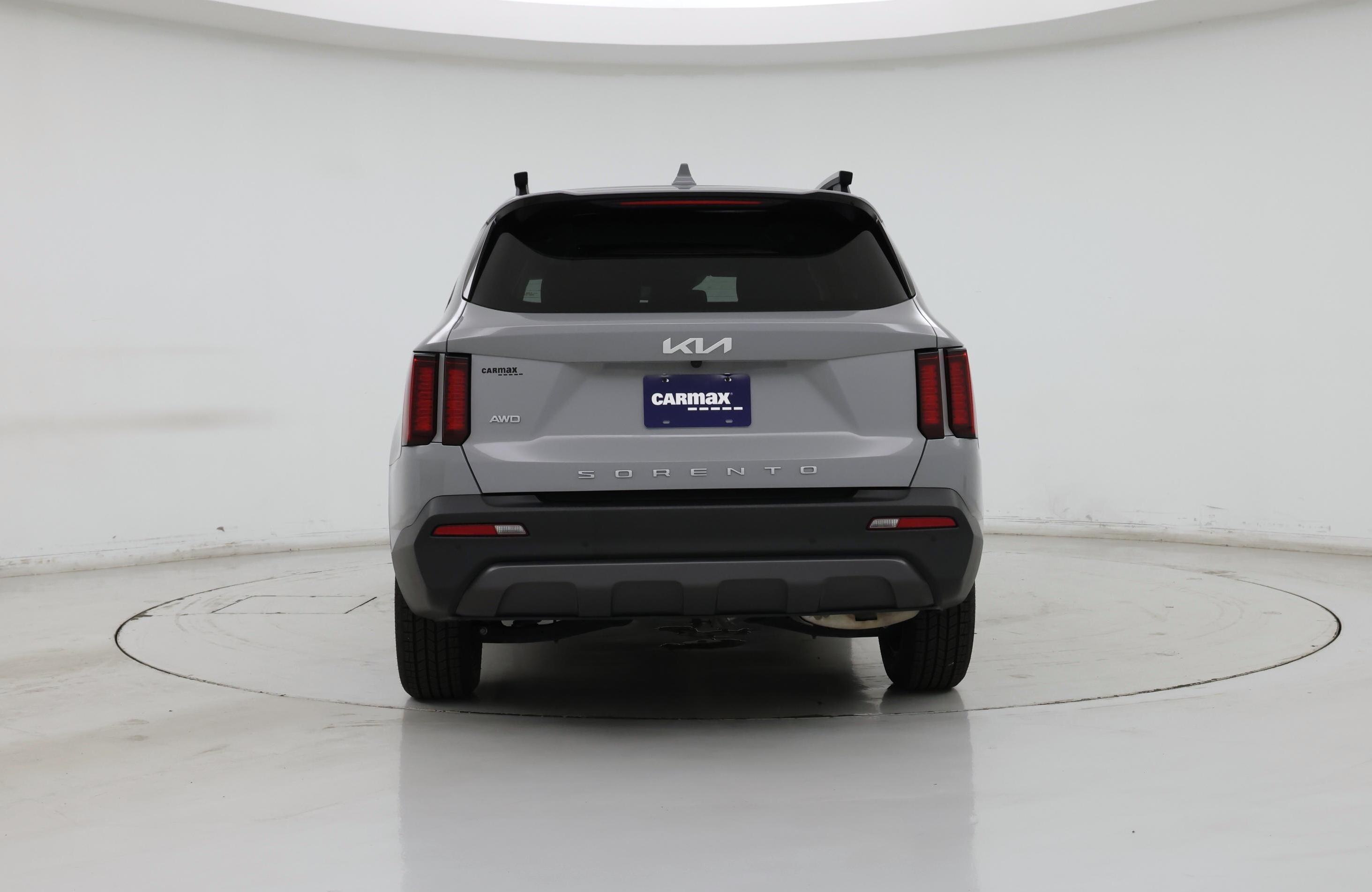 Thumbnail: 2022 Kia Sorento - 6