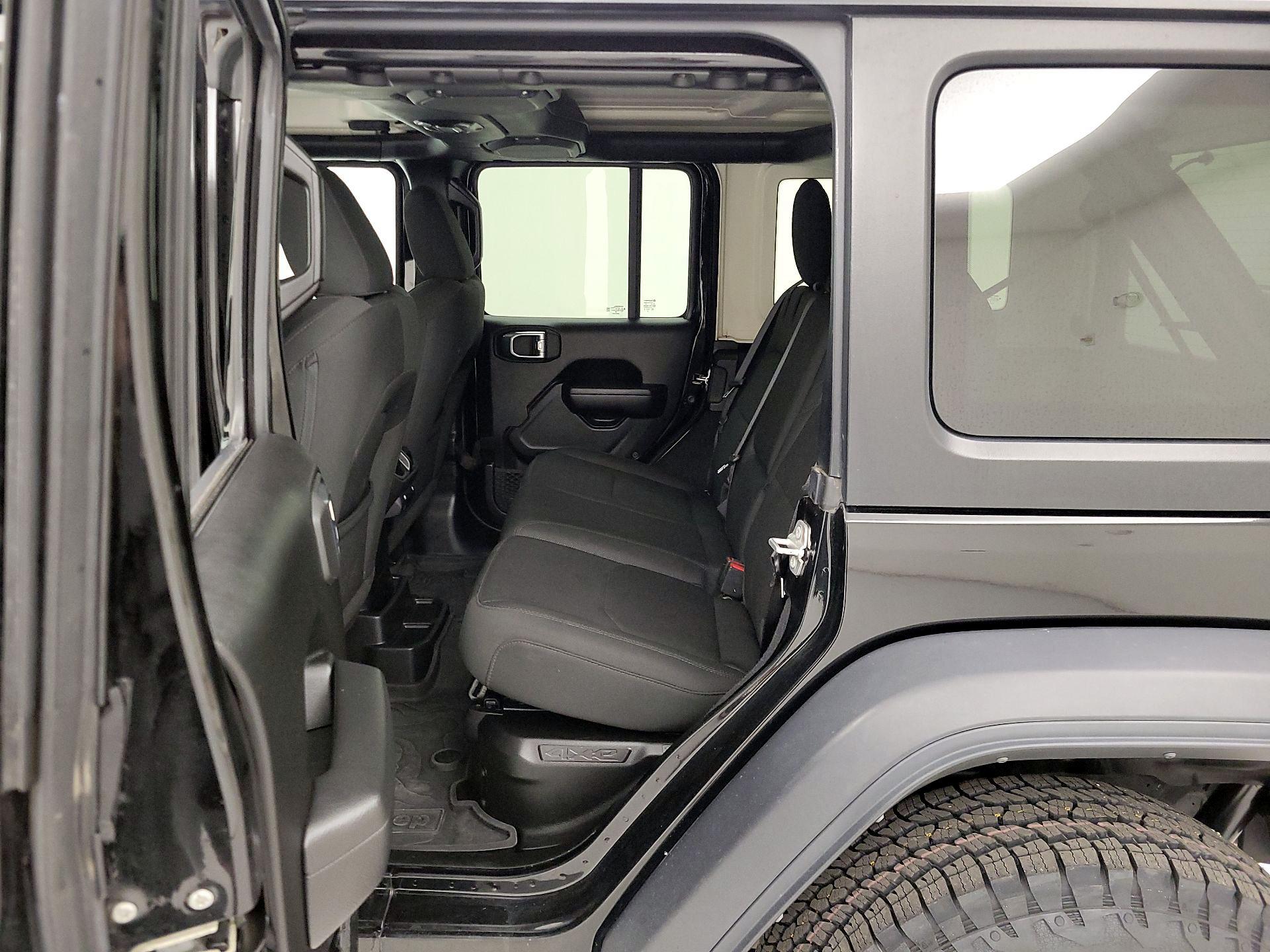 Thumbnail: 2023 Jeep Wrangler - 19