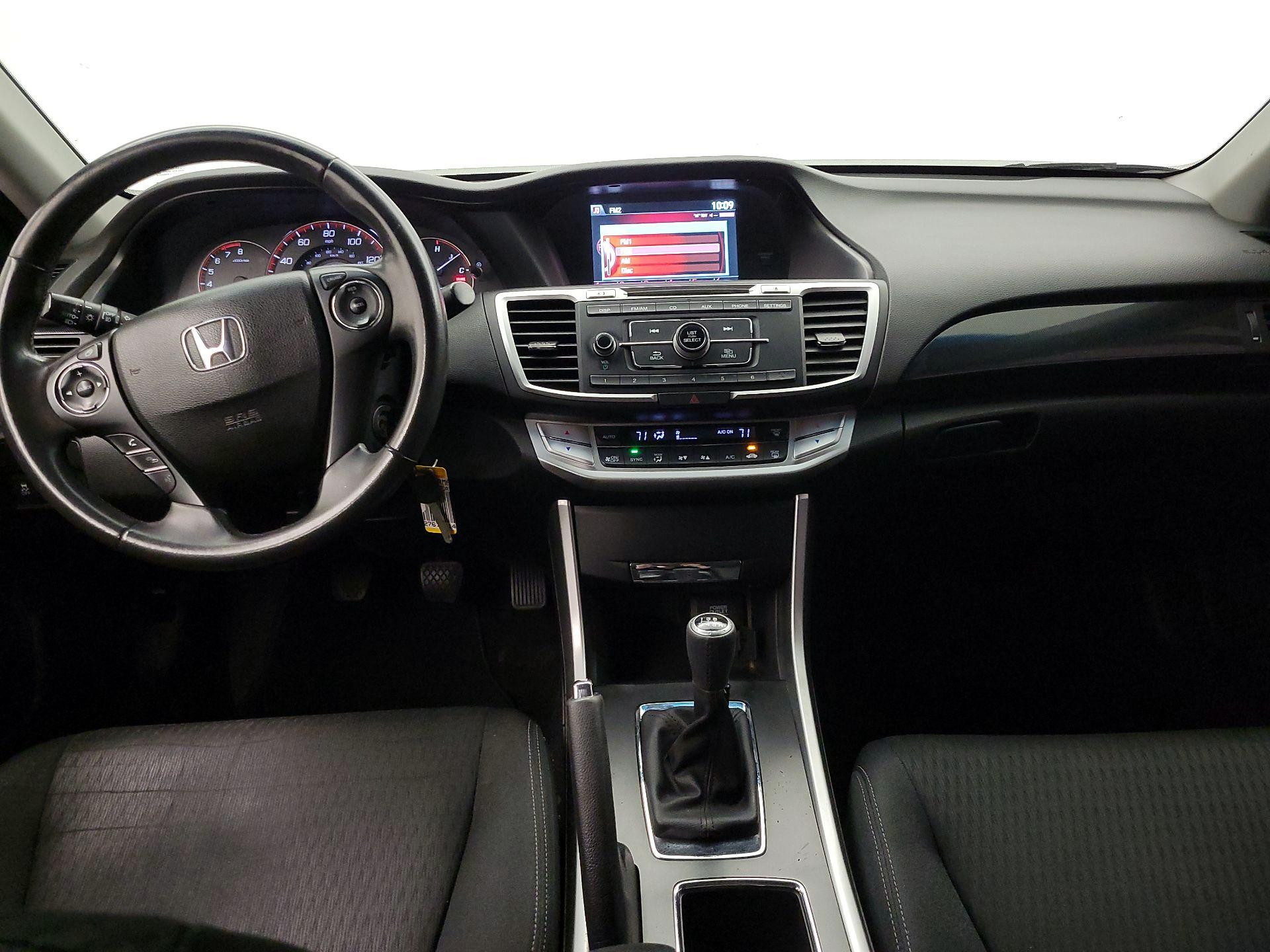 Thumbnail: 2013 Honda Accord - 9