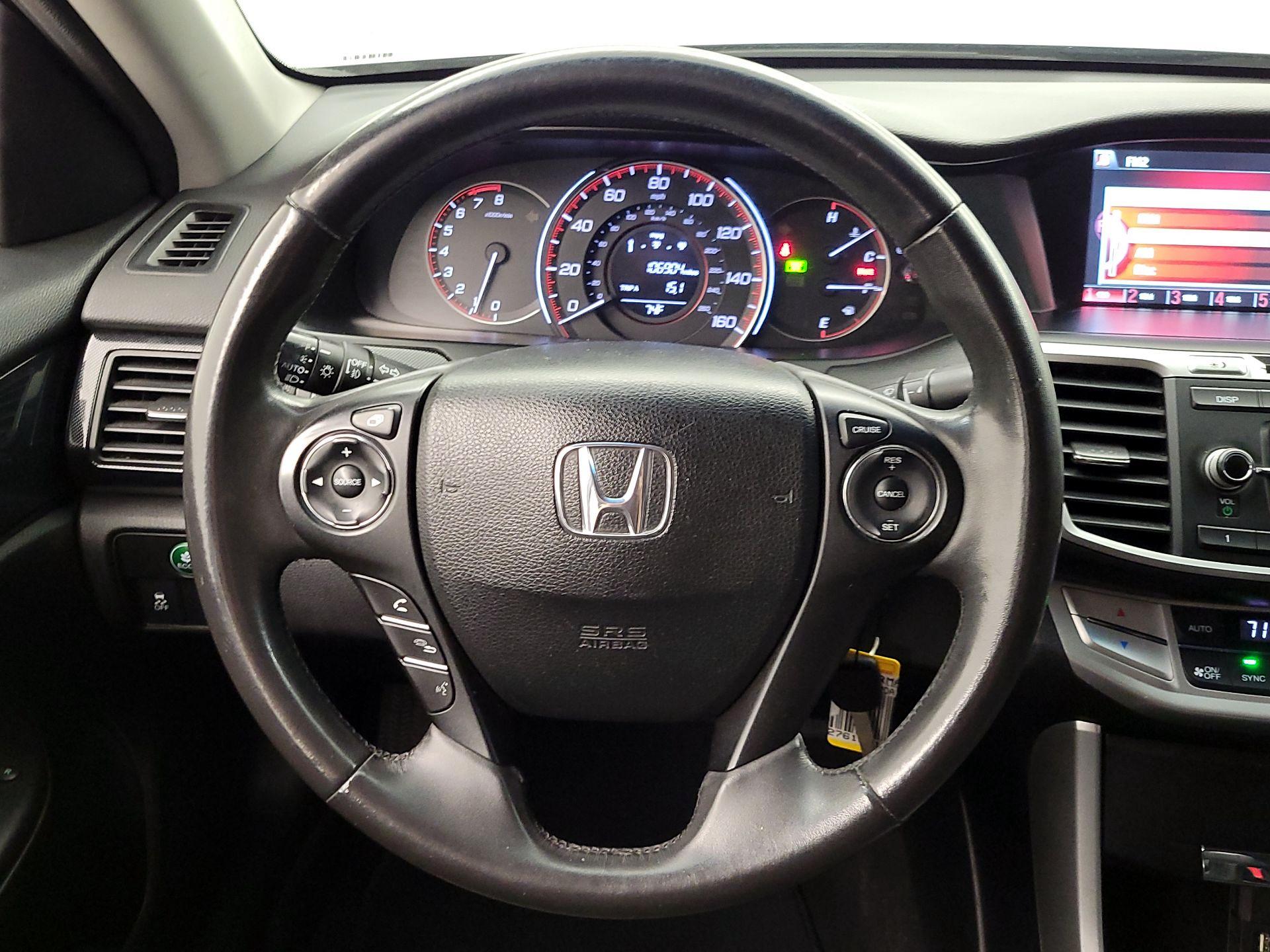 Thumbnail: 2013 Honda Accord - 10
