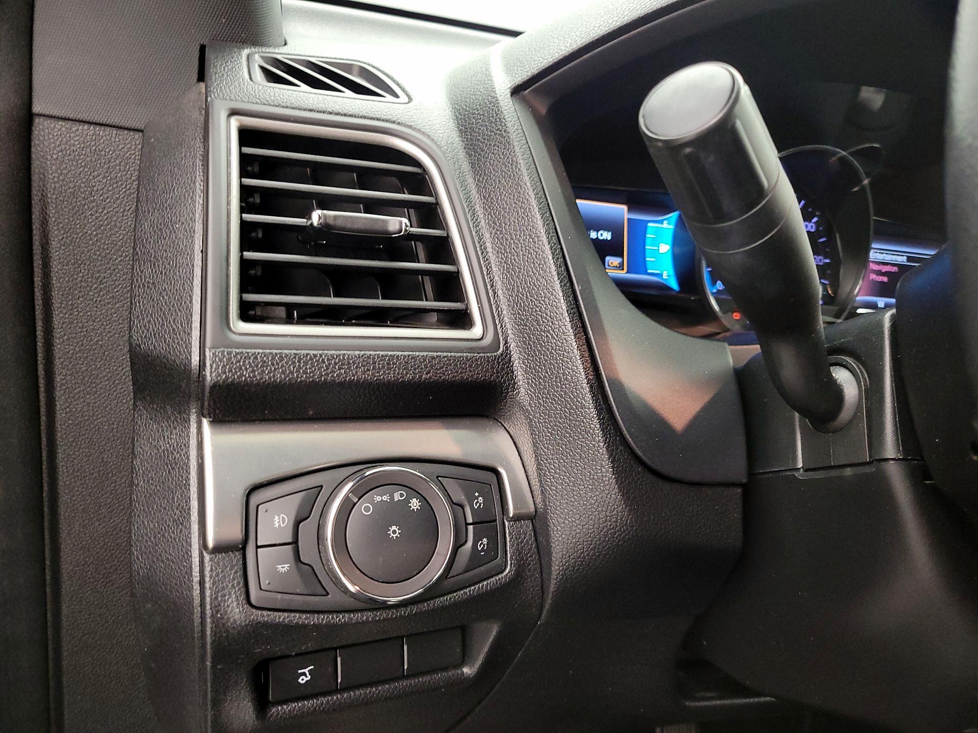 Thumbnail: 2018 Ford Explorer - 13