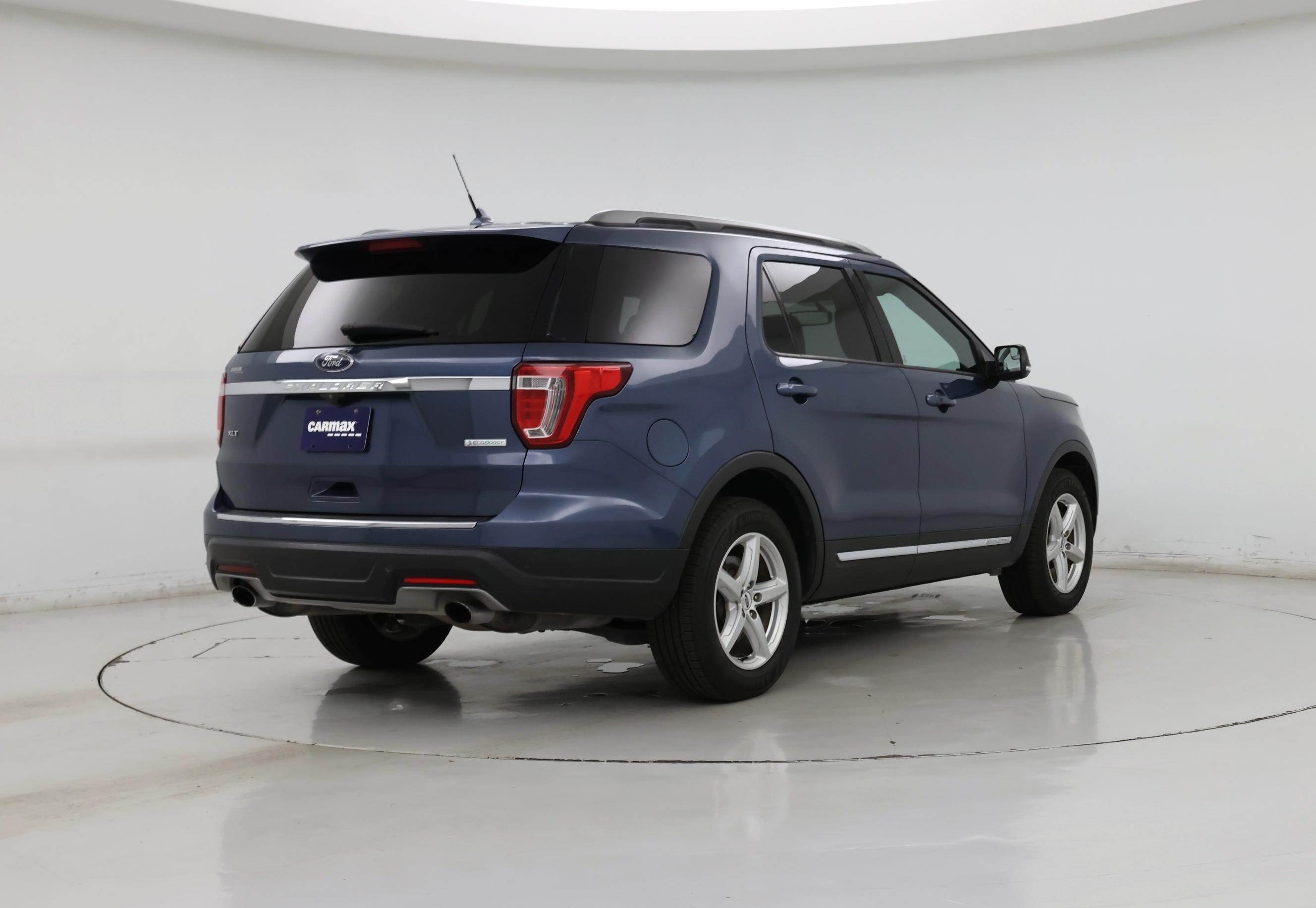 Thumbnail: 2018 Ford Explorer - 8