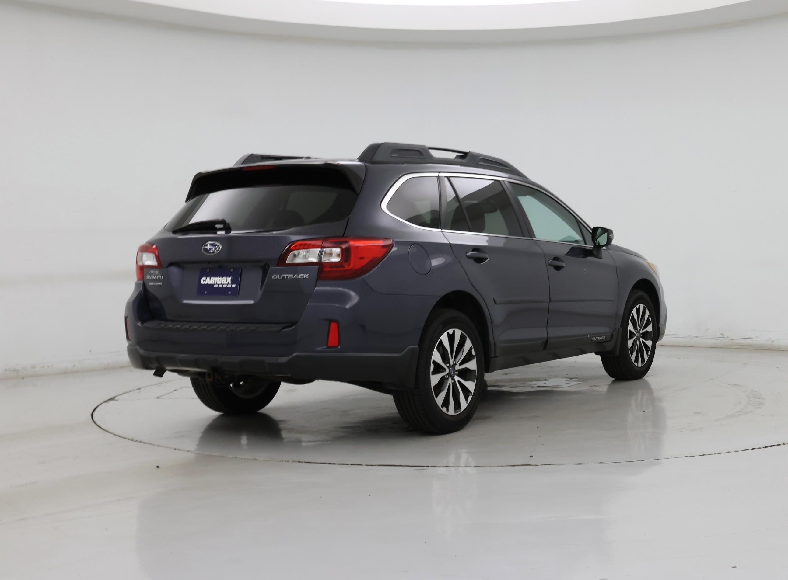 Thumbnail: 2015 Subaru Outback - 8