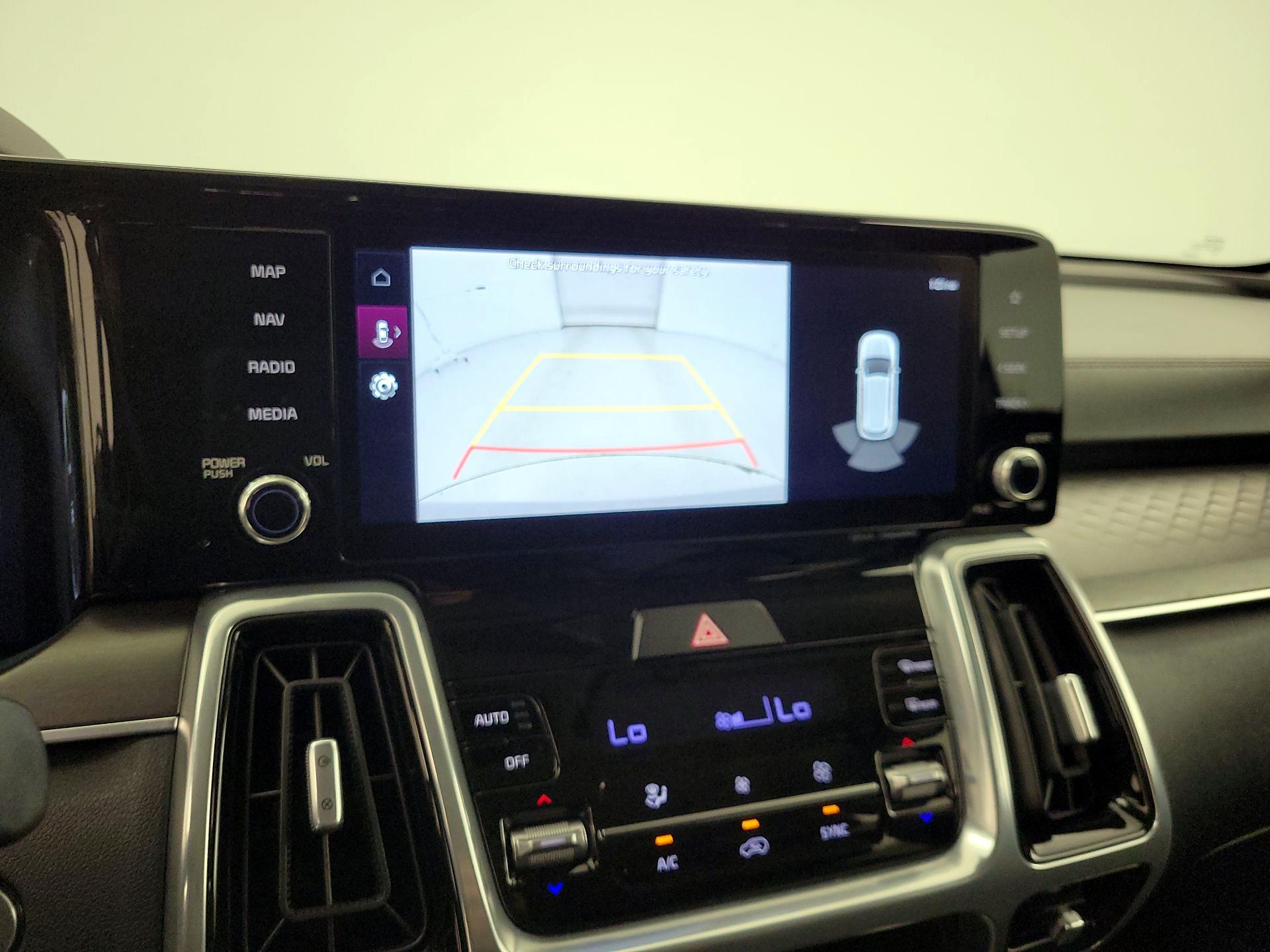 Thumbnail: 2023 Kia Sorento - 15