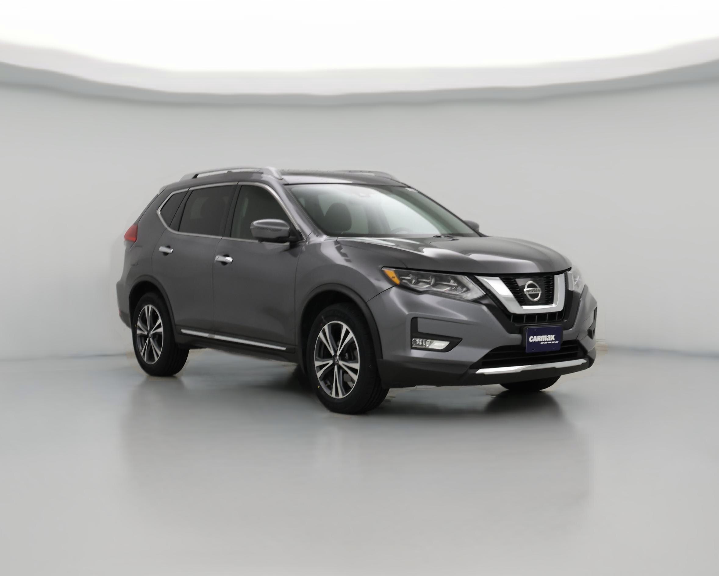 Thumbnail: 2017 Nissan Rogue - 1