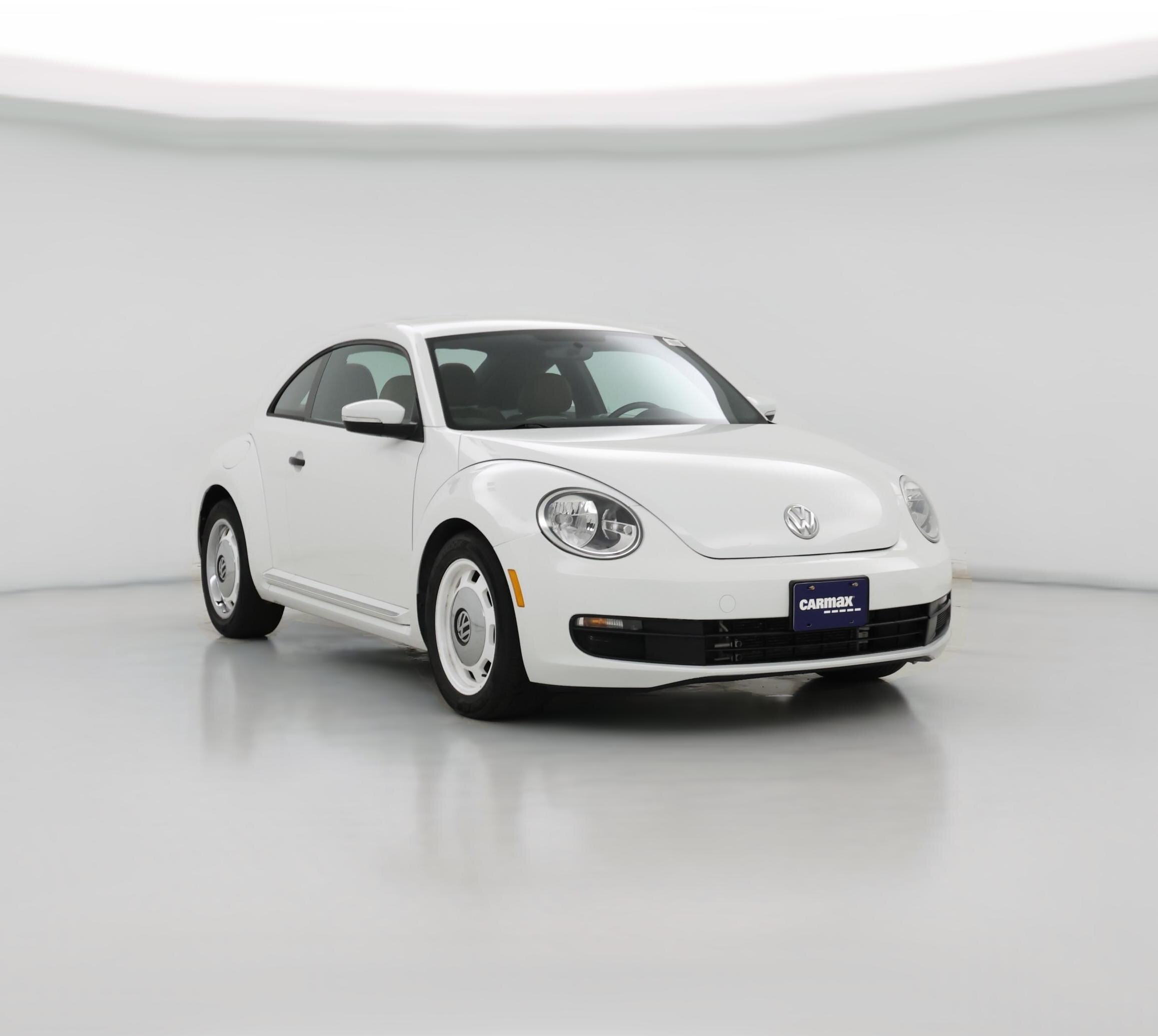 Thumbnail: 2015 Volkswagen Beetle - 1