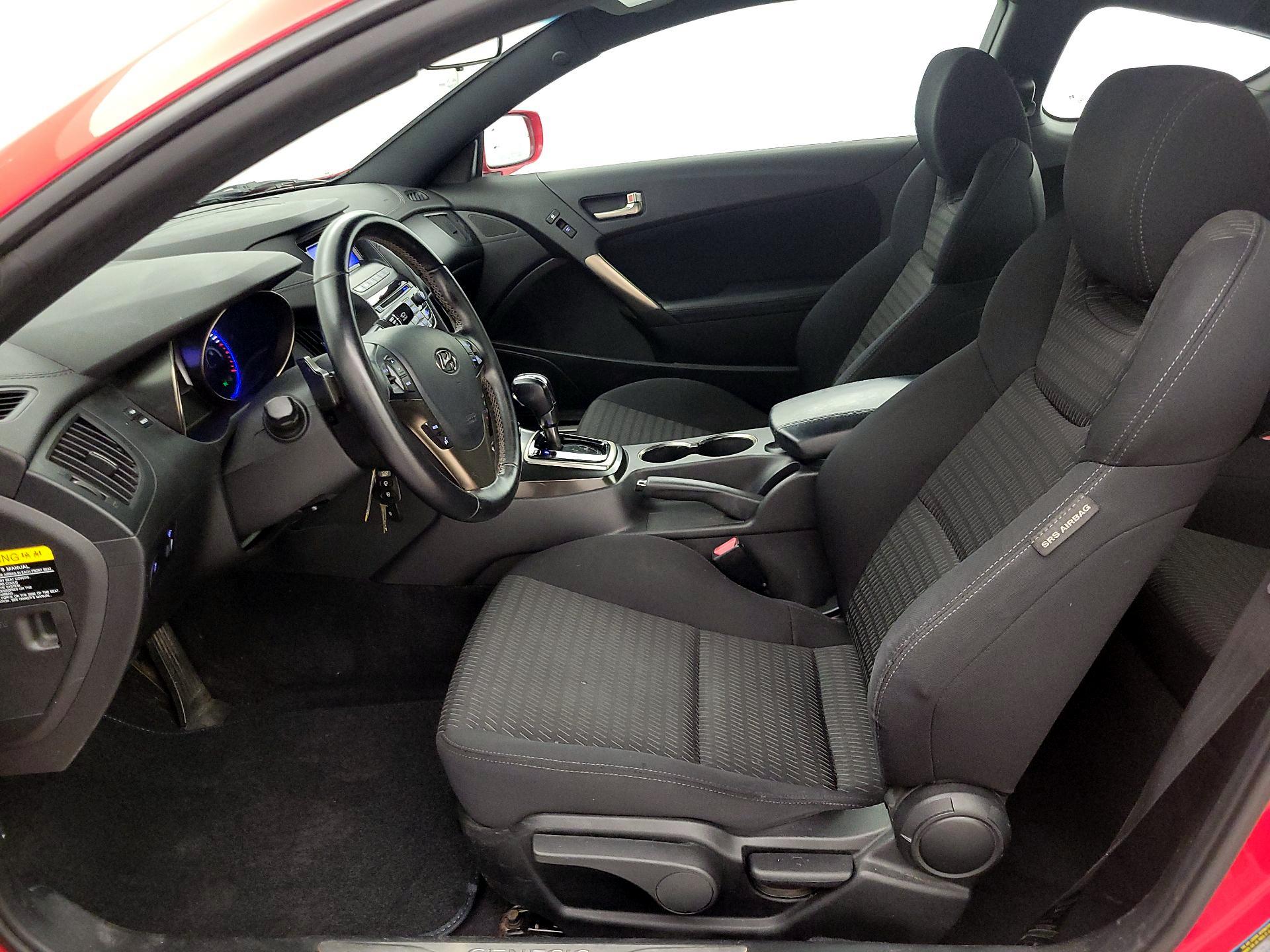 Thumbnail: 2013 Hyundai Genesis - 11