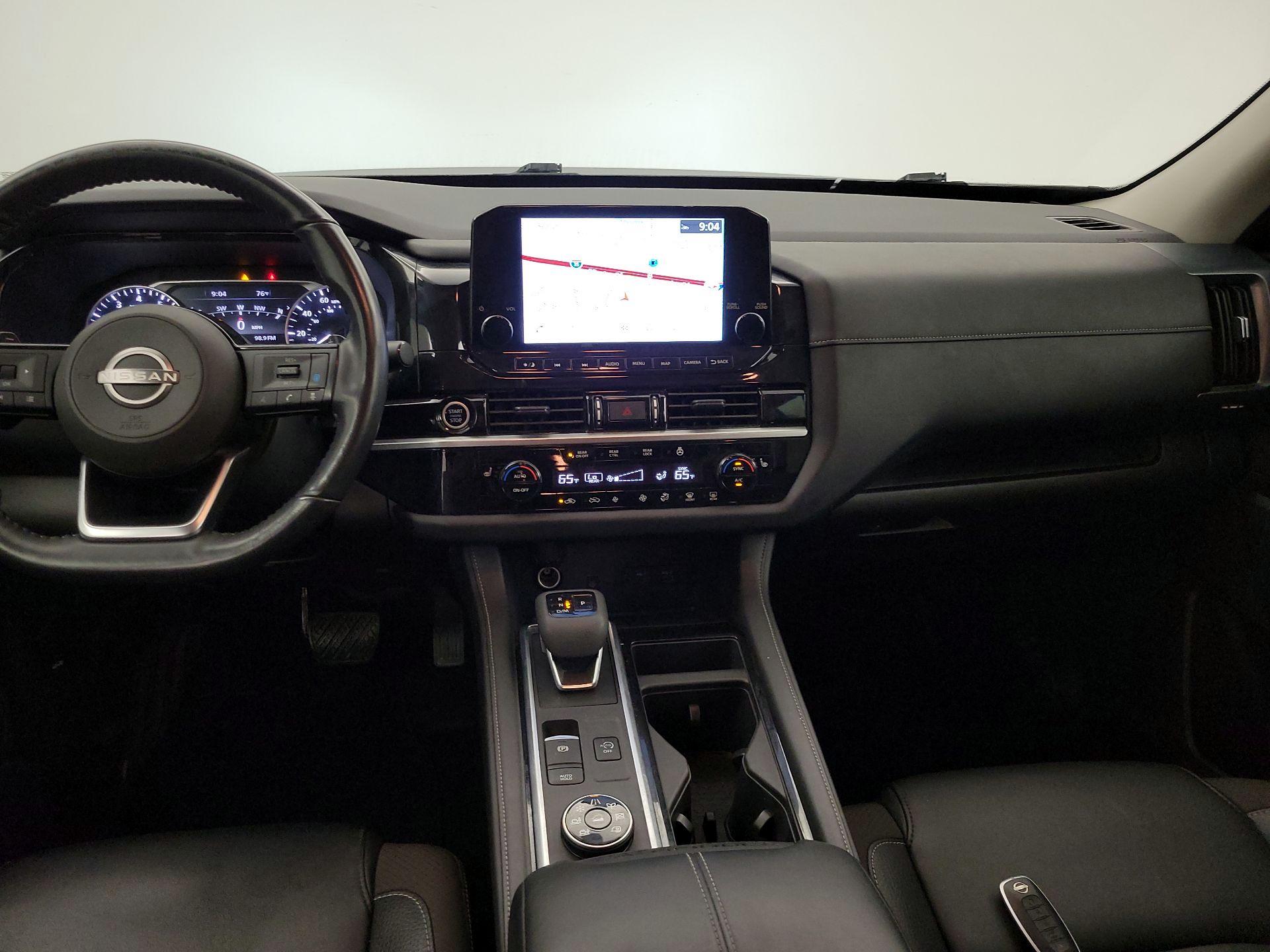Thumbnail: 2024 Nissan Pathfinder - 9