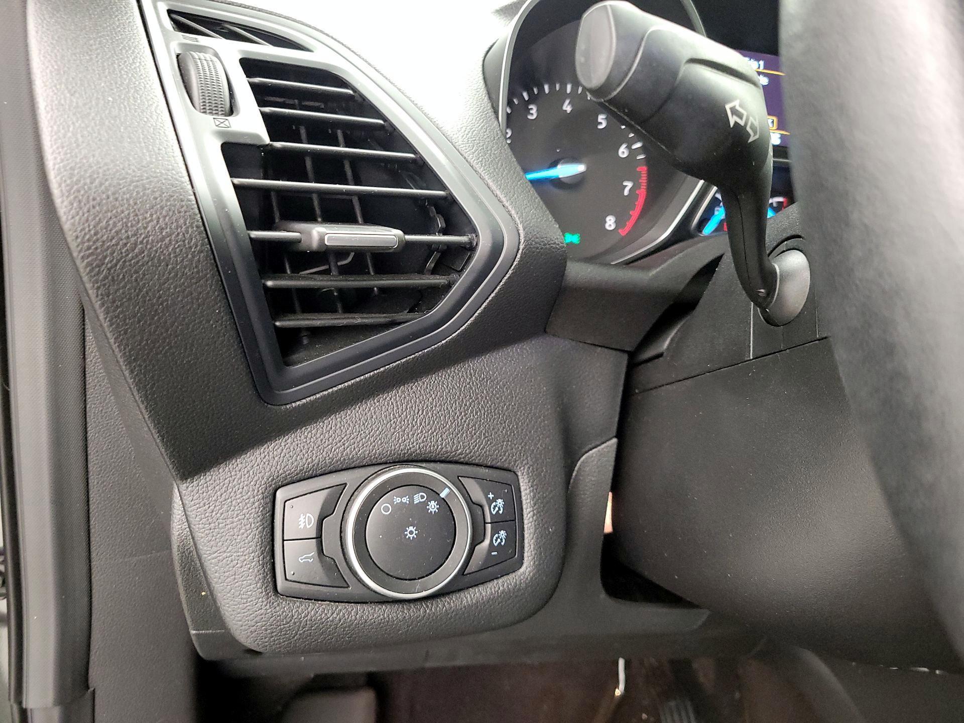 Thumbnail: 2019 Ford Escape - 13