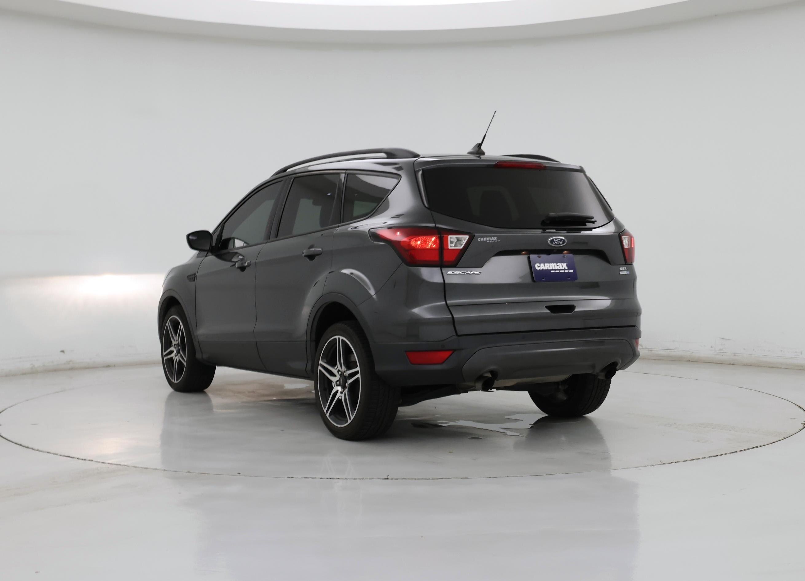 Thumbnail: 2019 Ford Escape - 2