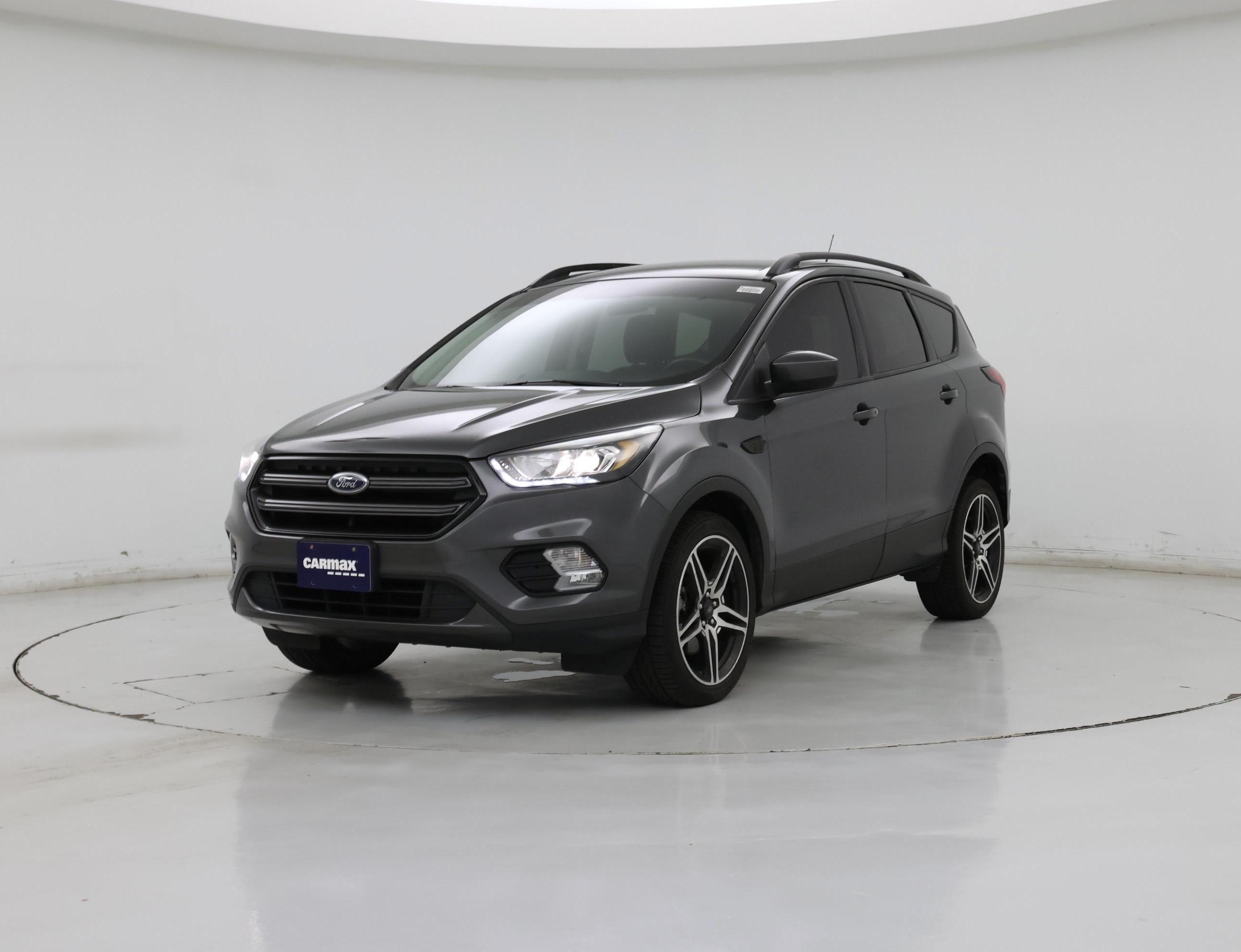 Thumbnail: 2019 Ford Escape - 4