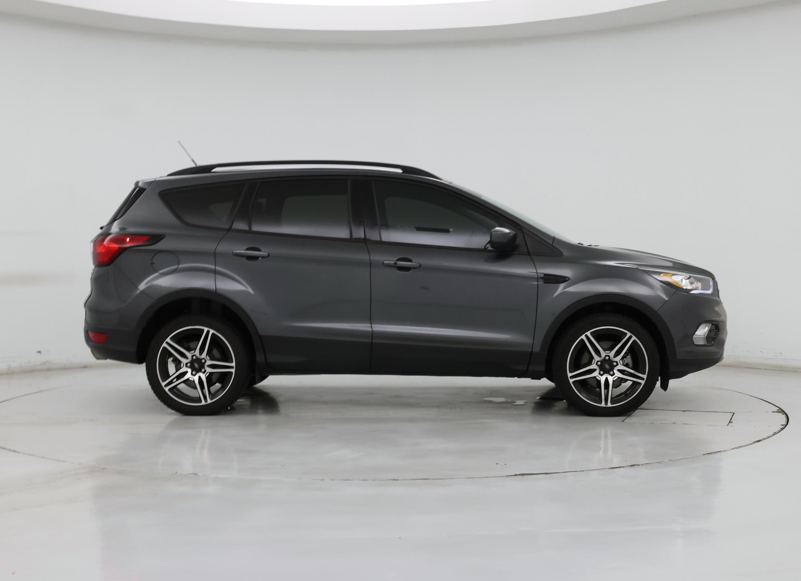 Thumbnail: 2019 Ford Escape - 7