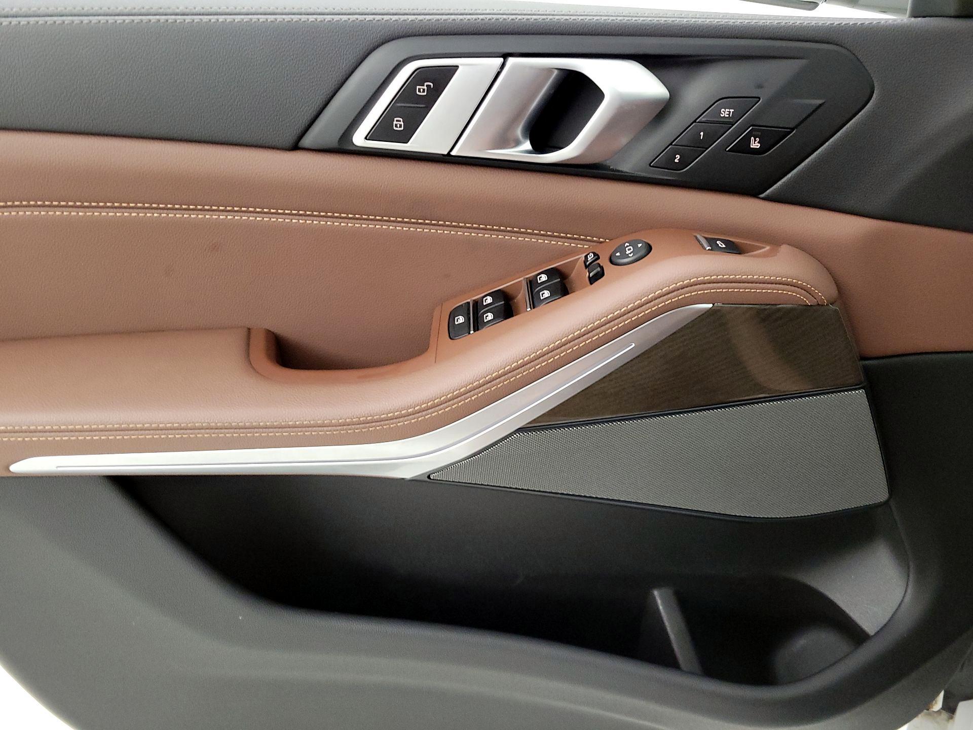 Thumbnail: 2020 BMW X5 - 12