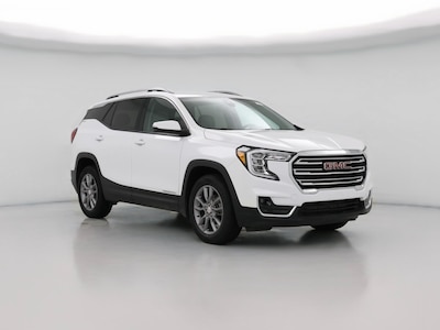 White 2022 GMC Terrain SLT