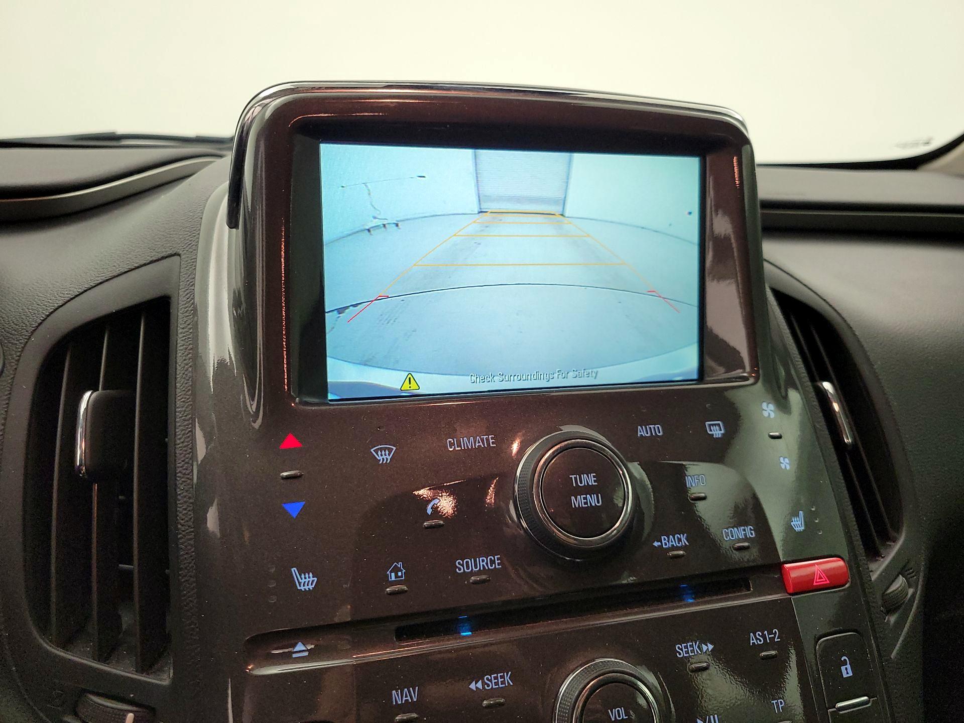 Thumbnail: 2015 Chevrolet Volt - 15