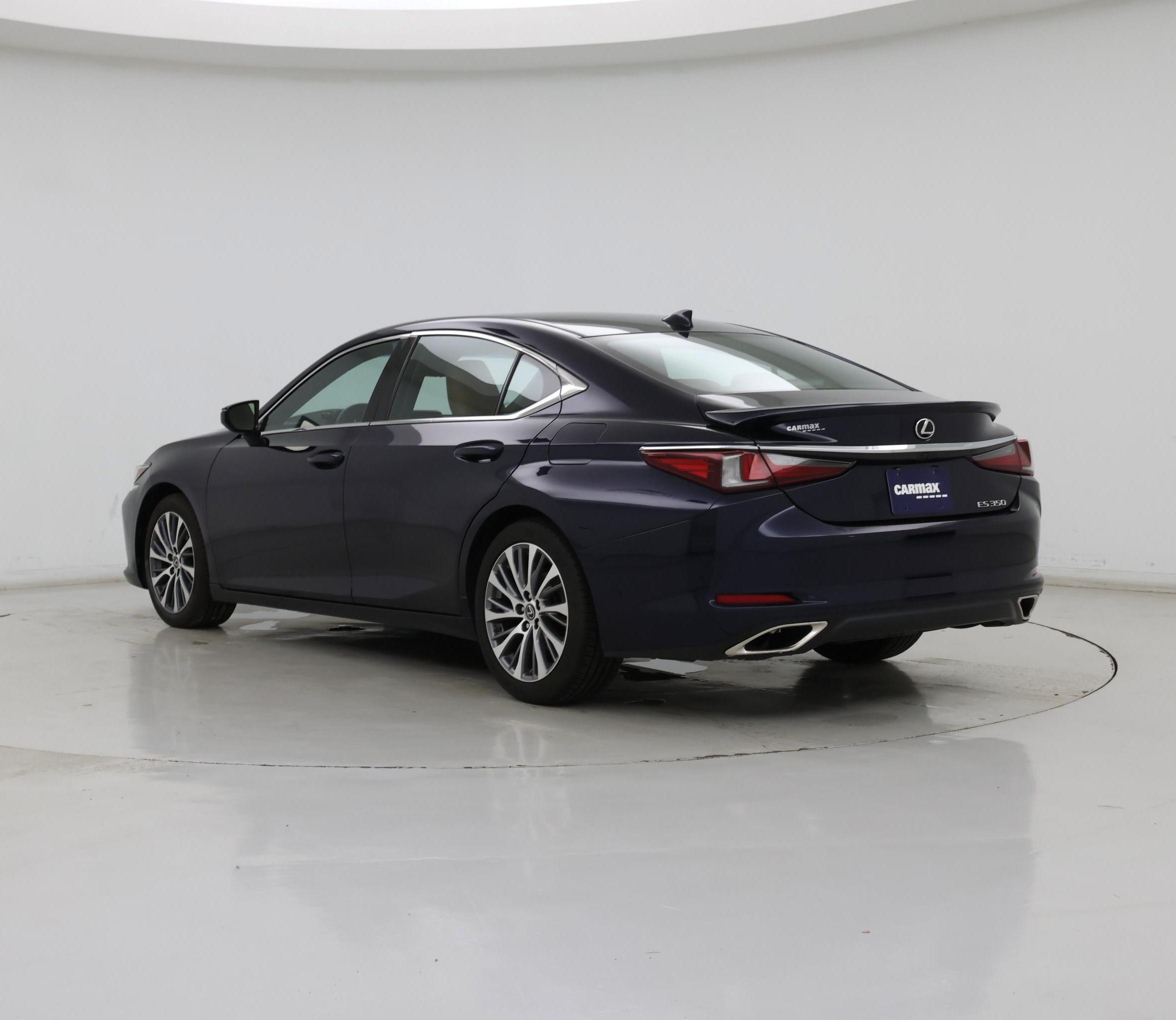 Thumbnail: 2020 Lexus ES - 2