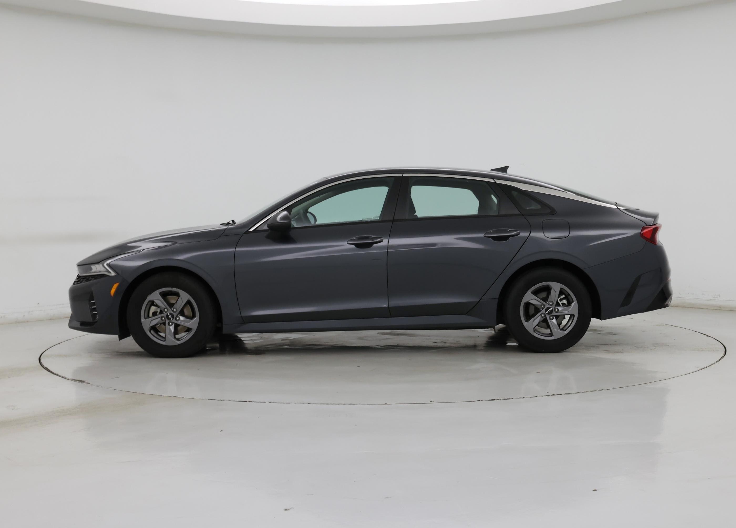 Thumbnail: 2023 Kia K5 - 3