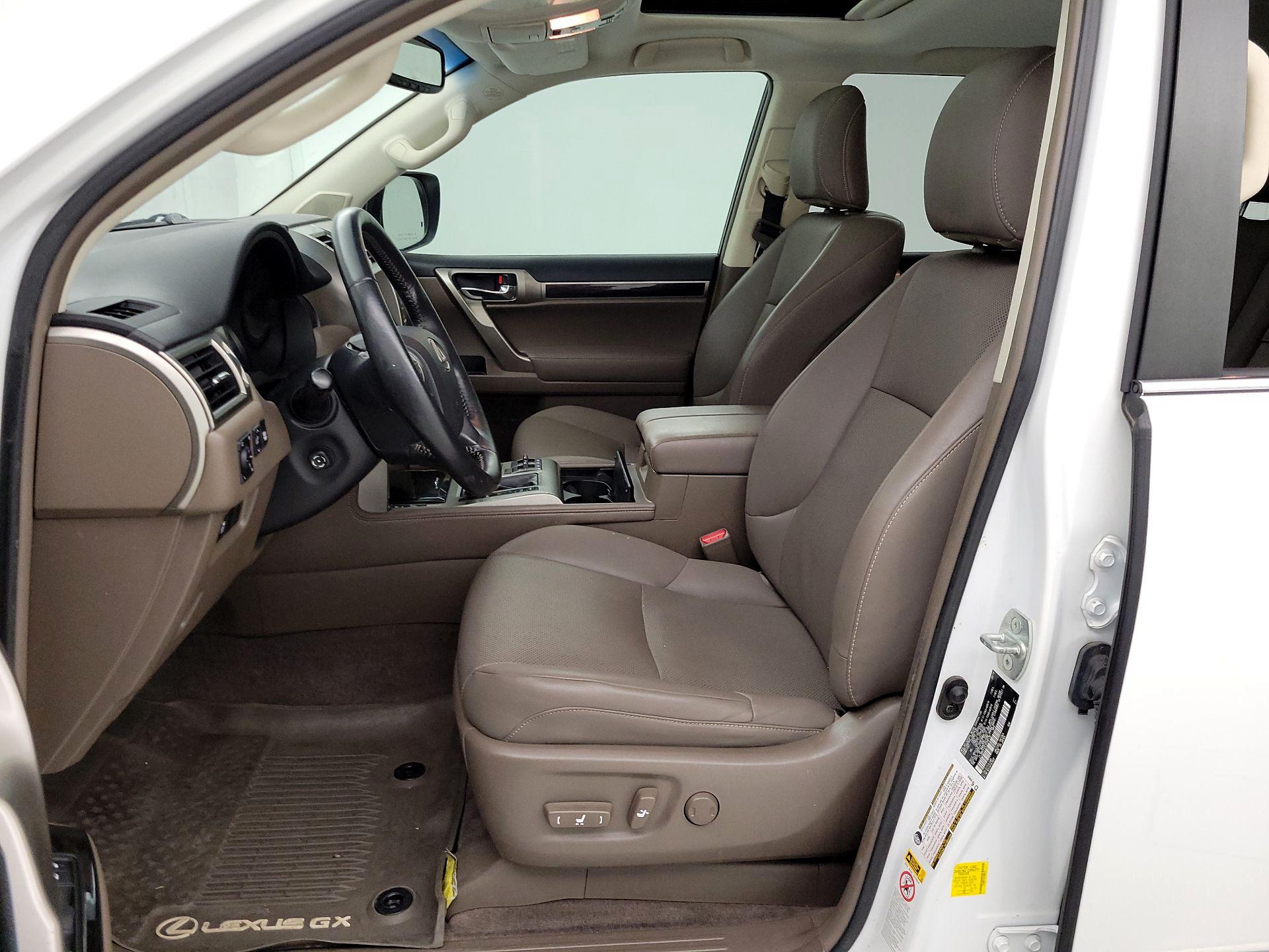 Thumbnail: 2018 Lexus GX - 11