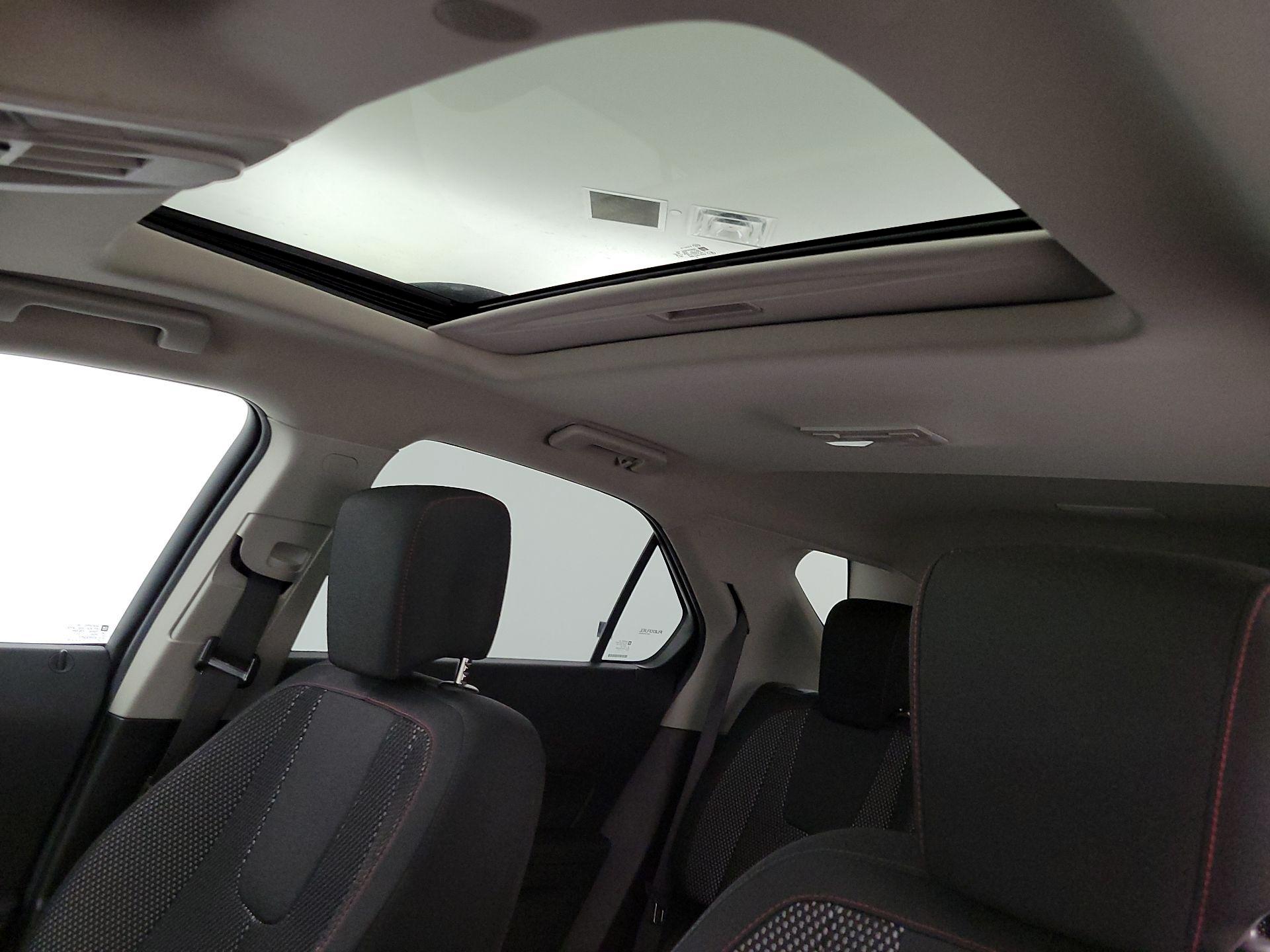 Thumbnail: 2016 Chevrolet Equinox - 19