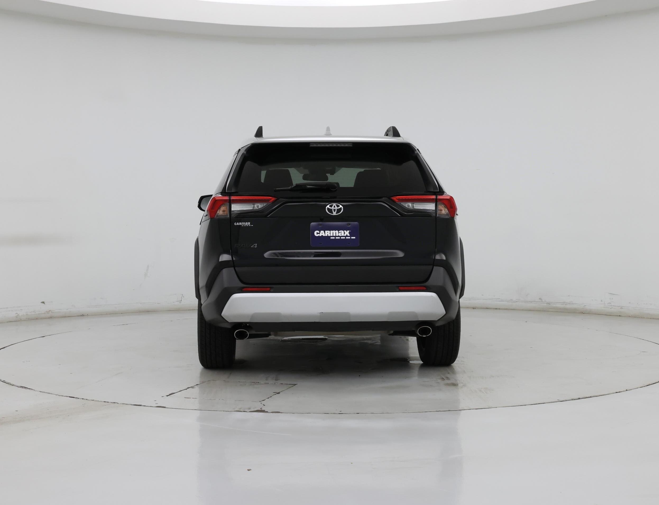 Thumbnail: 2020 Toyota RAV4 - 6