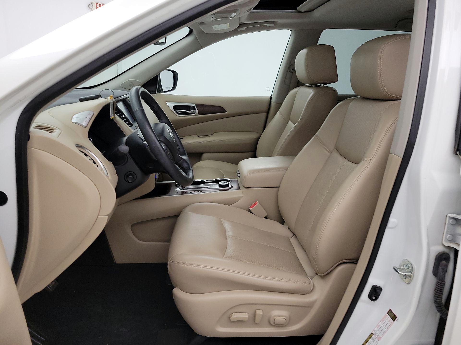 Thumbnail: 2020 Nissan Pathfinder - 11