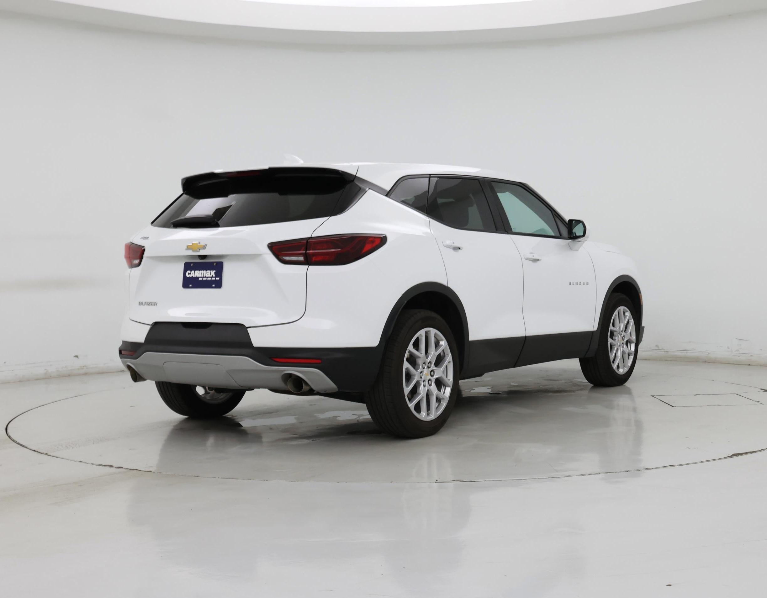Thumbnail: 2023 Chevrolet Blazer - 8