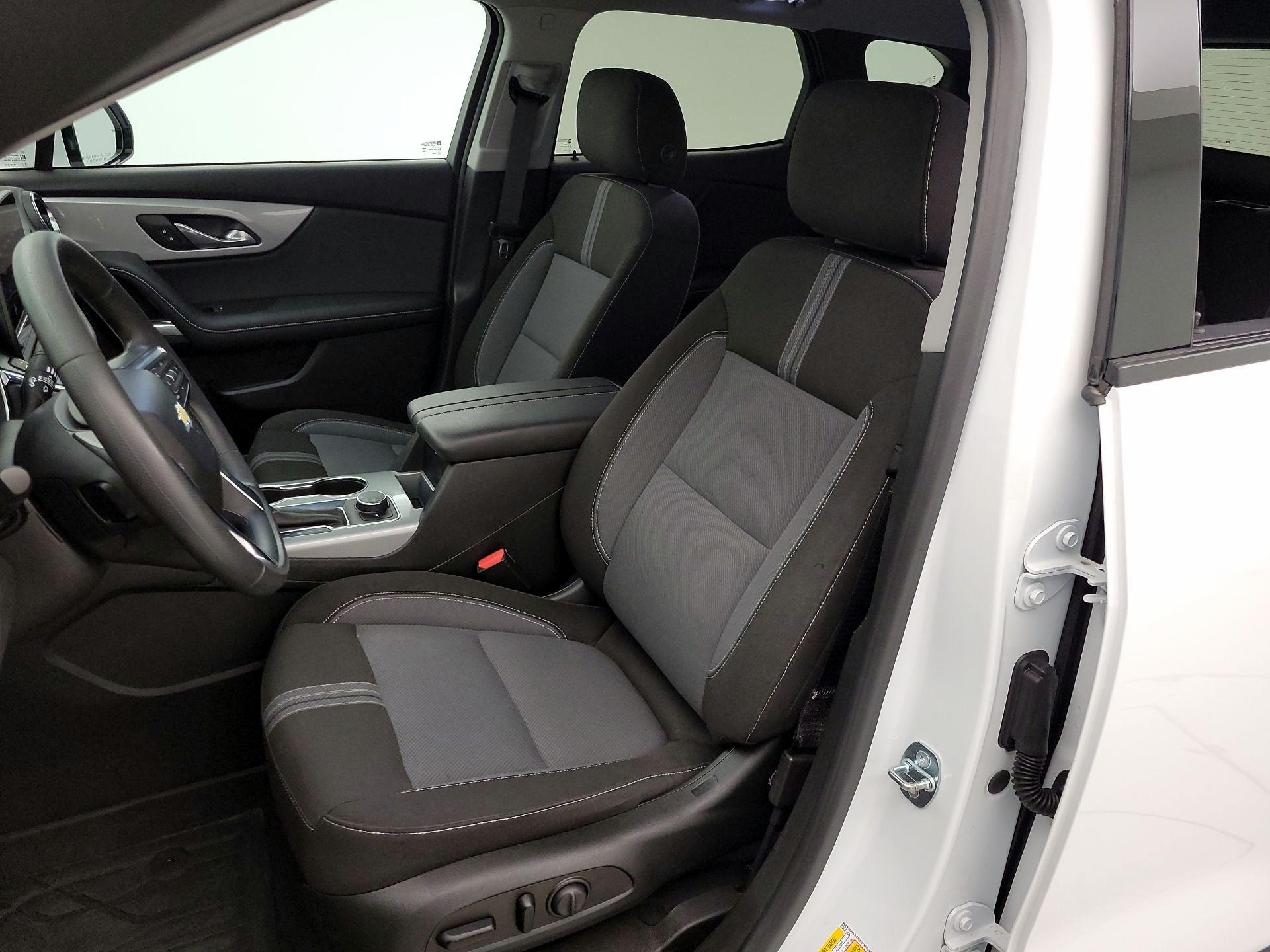 Thumbnail: 2023 Chevrolet Blazer - 11