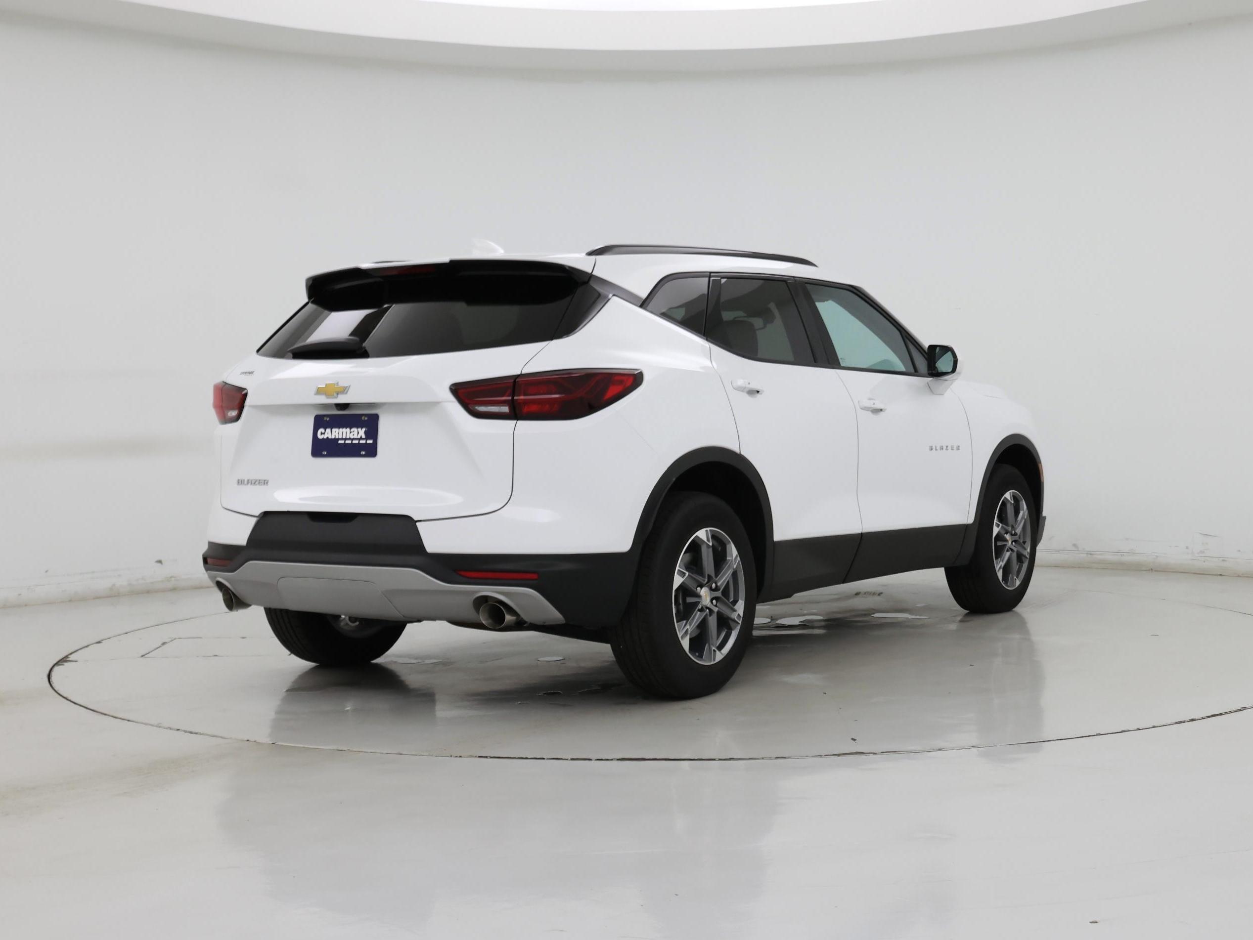 Thumbnail: 2023 Chevrolet Blazer - 8