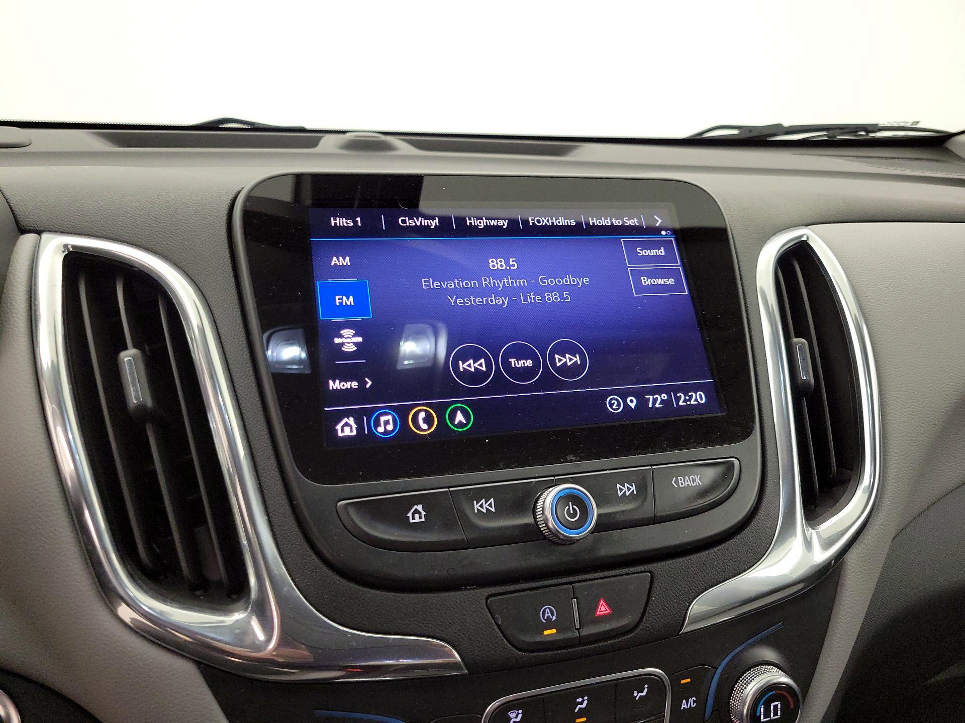 Thumbnail: 2022 Chevrolet Equinox - 16