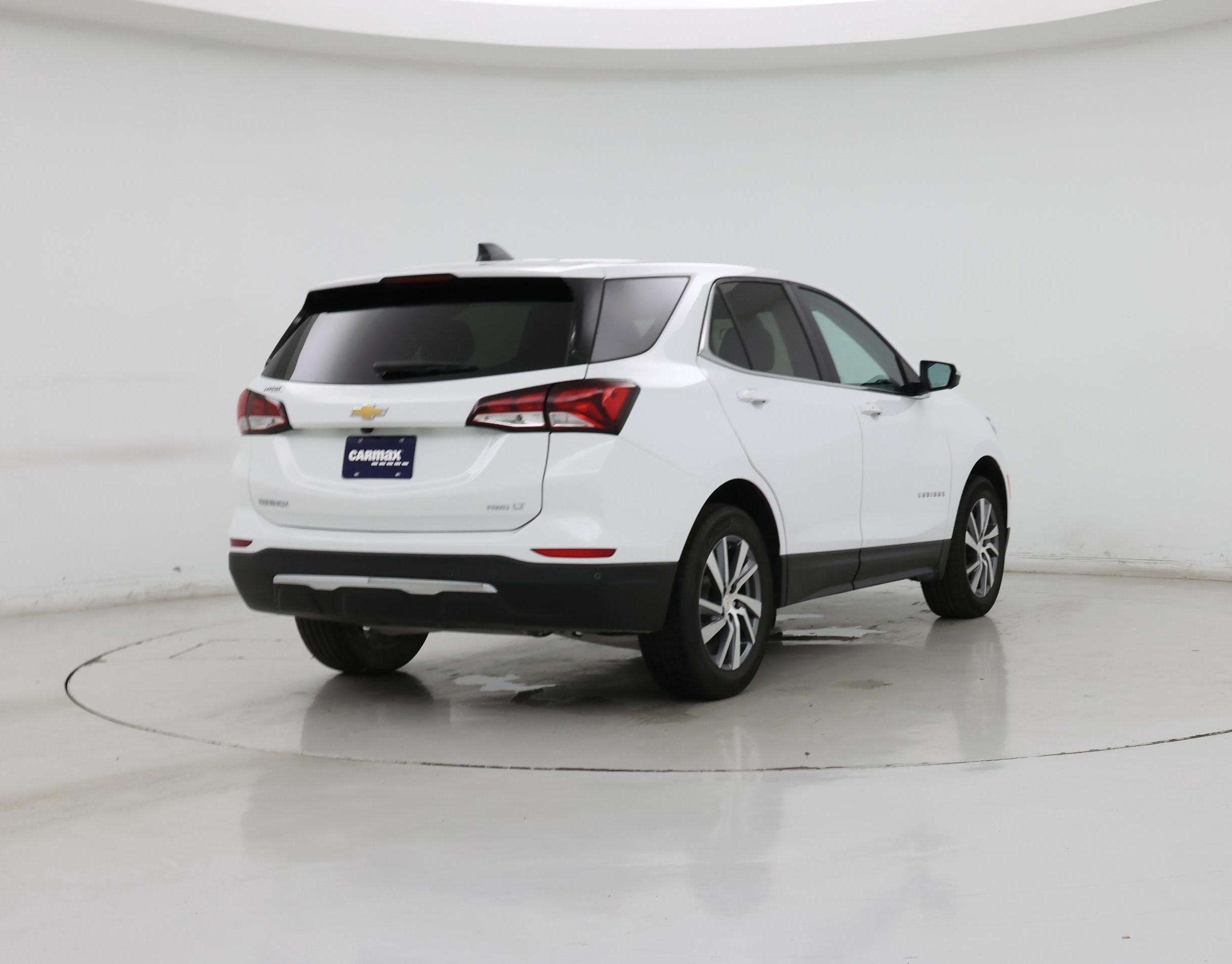 Thumbnail: 2022 Chevrolet Equinox - 8