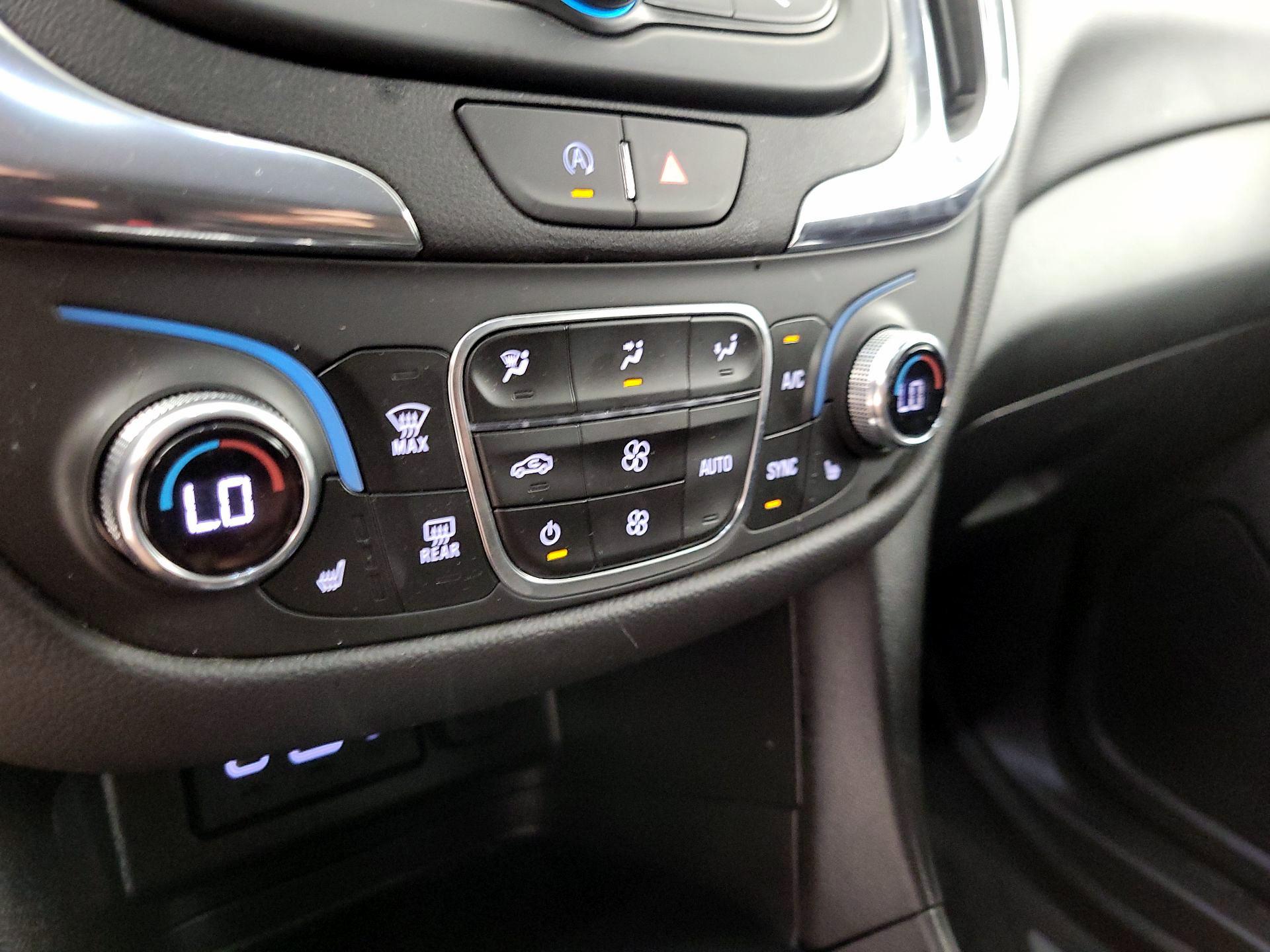 Thumbnail: 2023 Chevrolet Equinox - 16