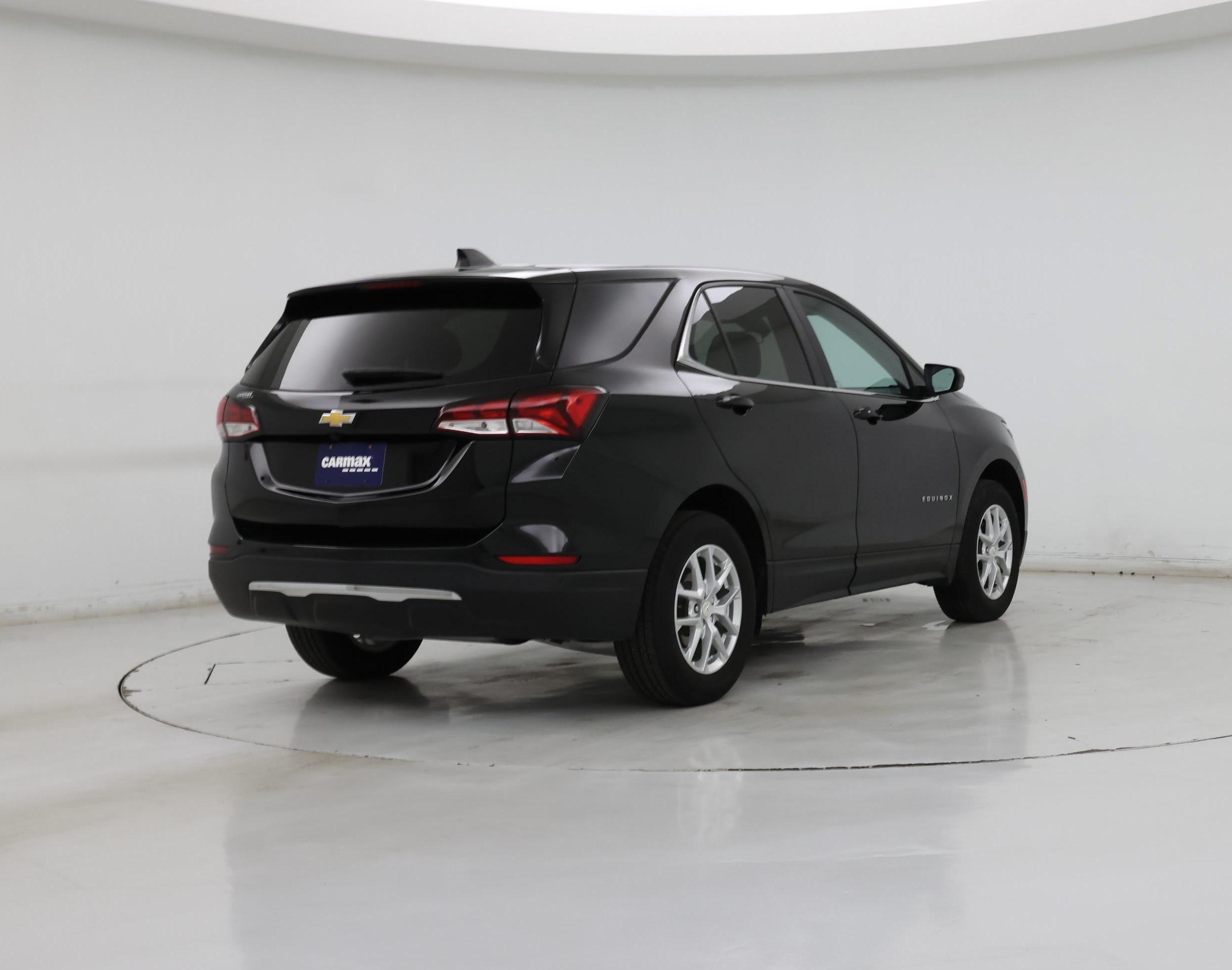 Thumbnail: 2023 Chevrolet Equinox - 8