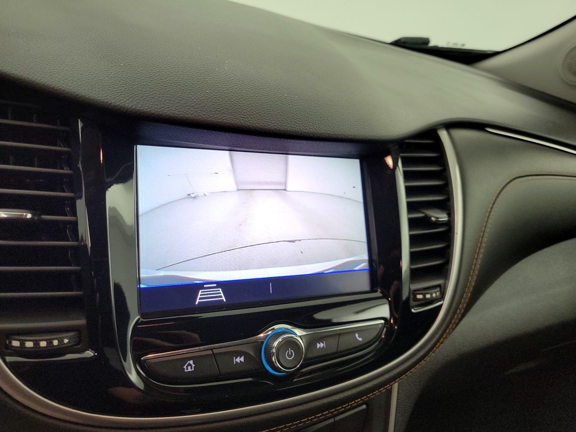 Thumbnail: 2021 Chevrolet Trax - 14