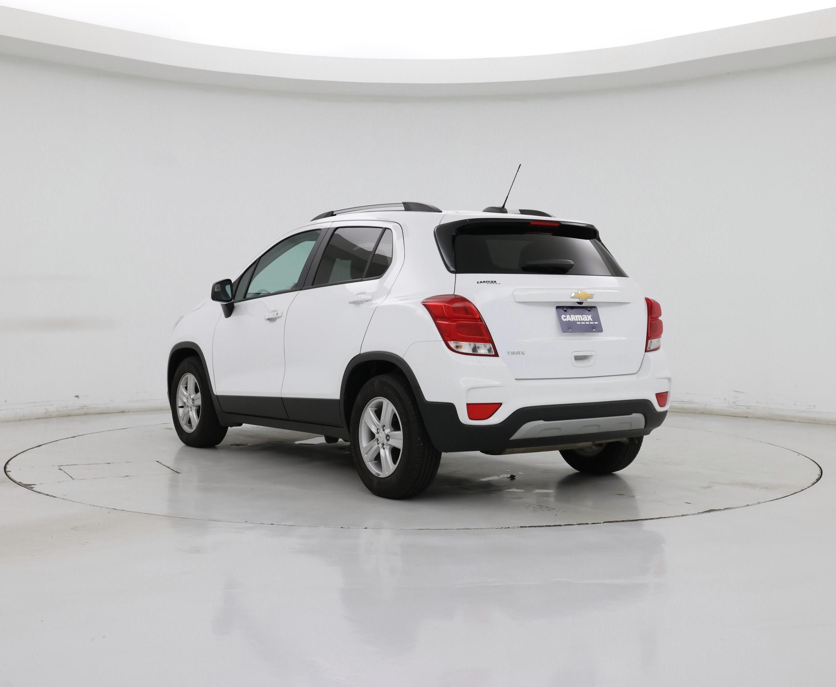Thumbnail: 2021 Chevrolet Trax - 2